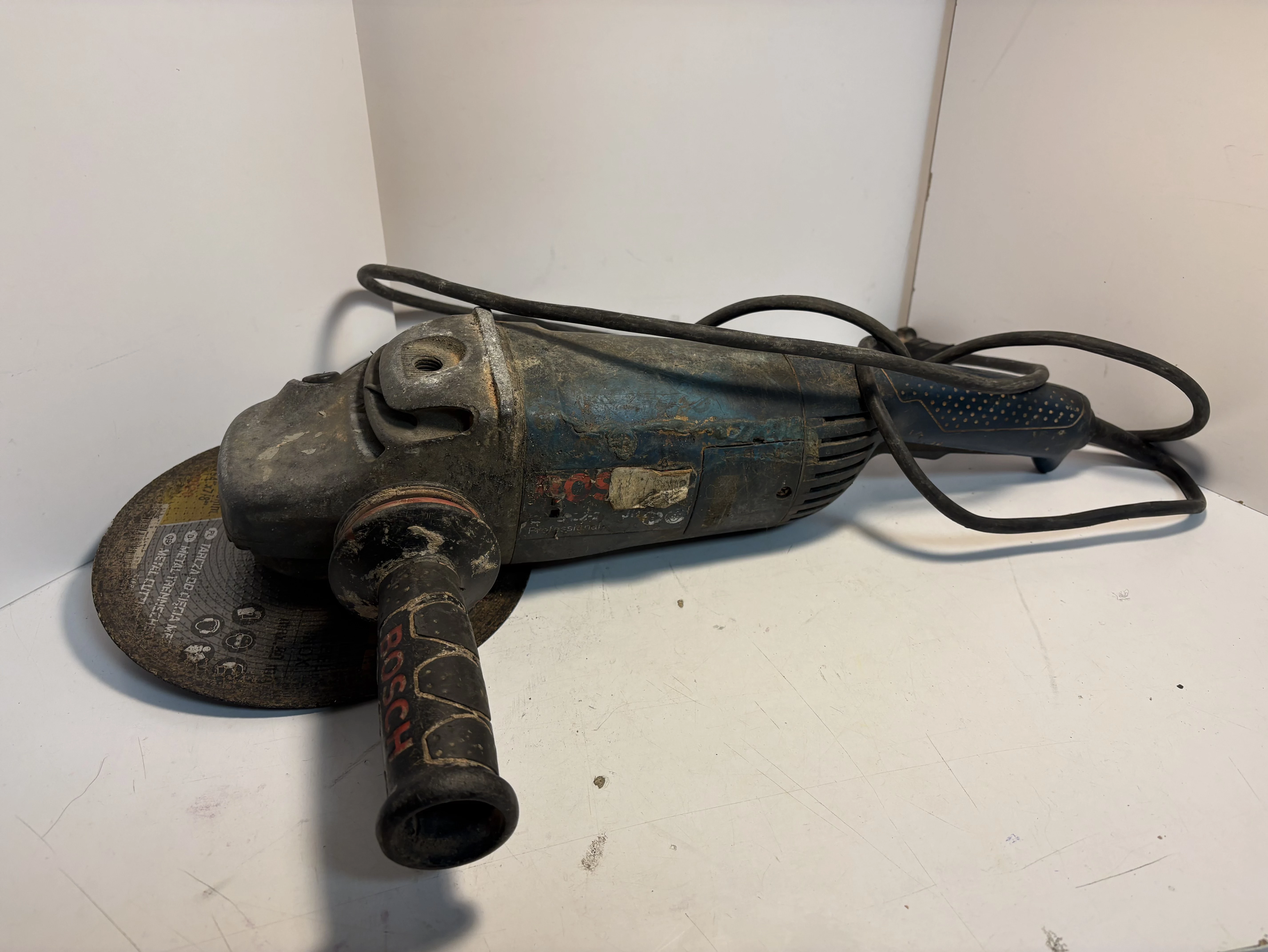 duza-szlifierka-katowa-bosch-1800w-szybka-25-krakow