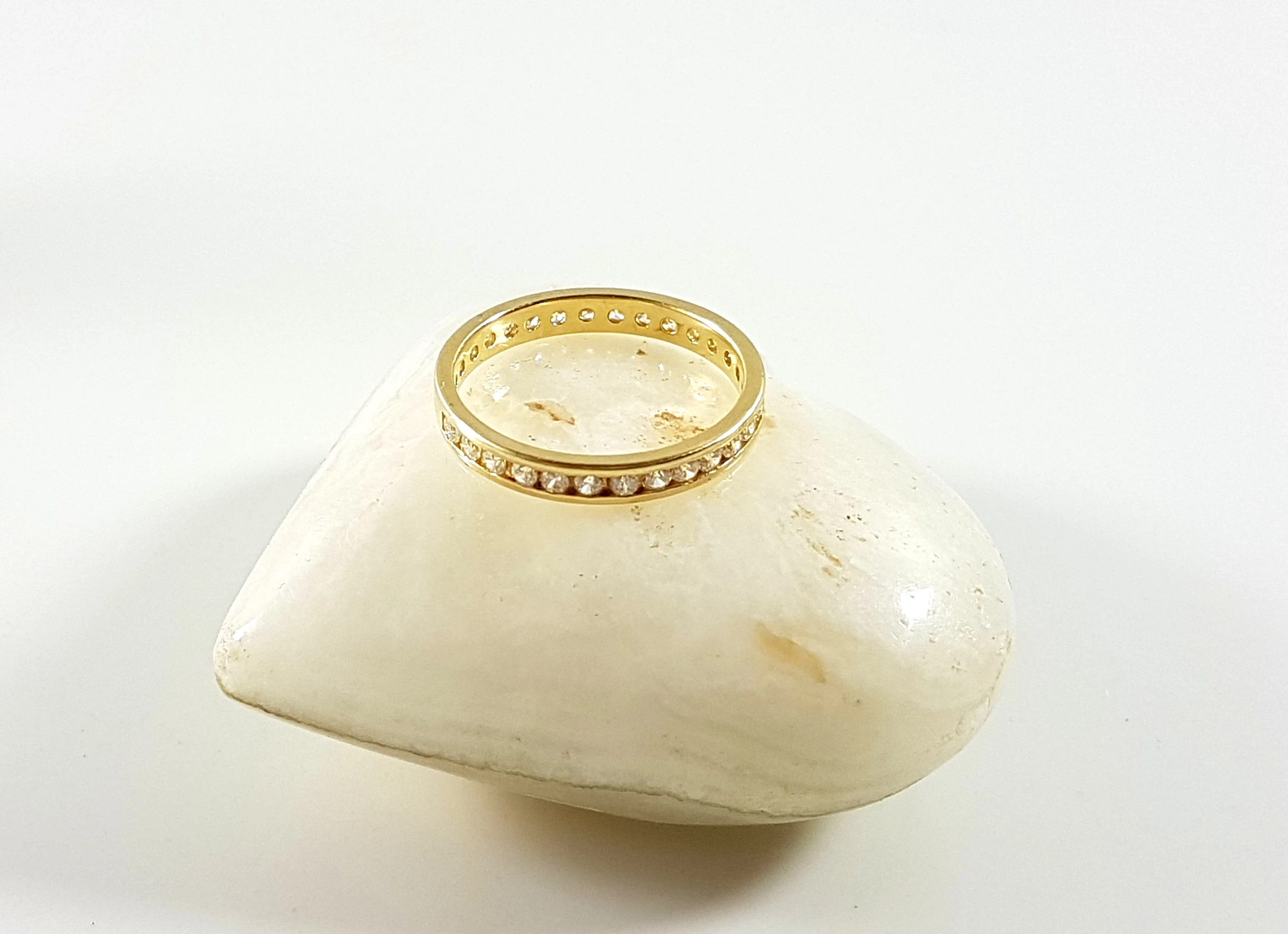 zloty-pierscionek-obraczka-cyrkonia-585-325g-roz-22-wykonczenie-15753-4