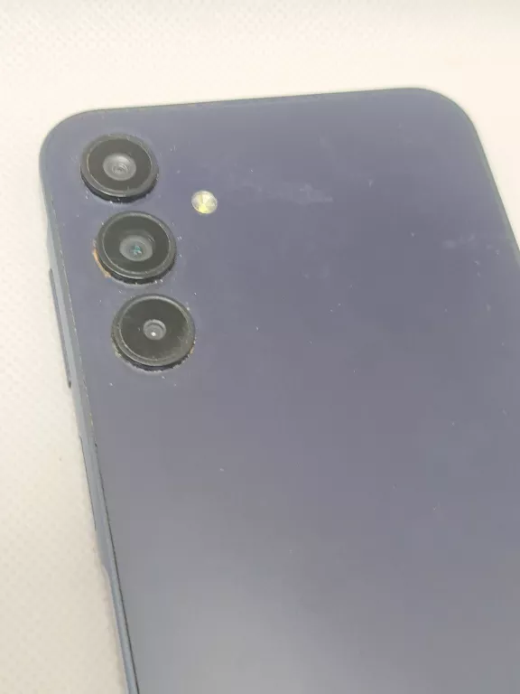 telefon-samsung-galaxy-a15-wbudowana-pamiec-202869-214189