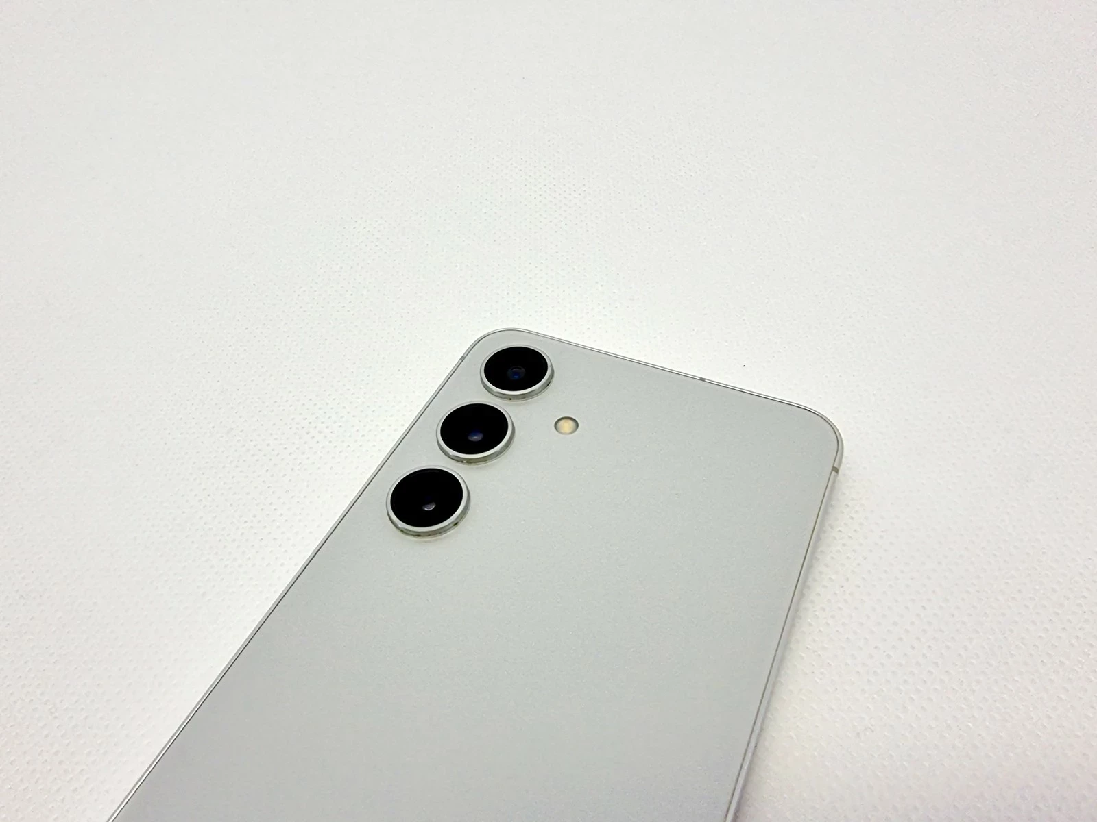 samsung-galaxy-s24-8128gb-dual-sim-komunikacja-219-256