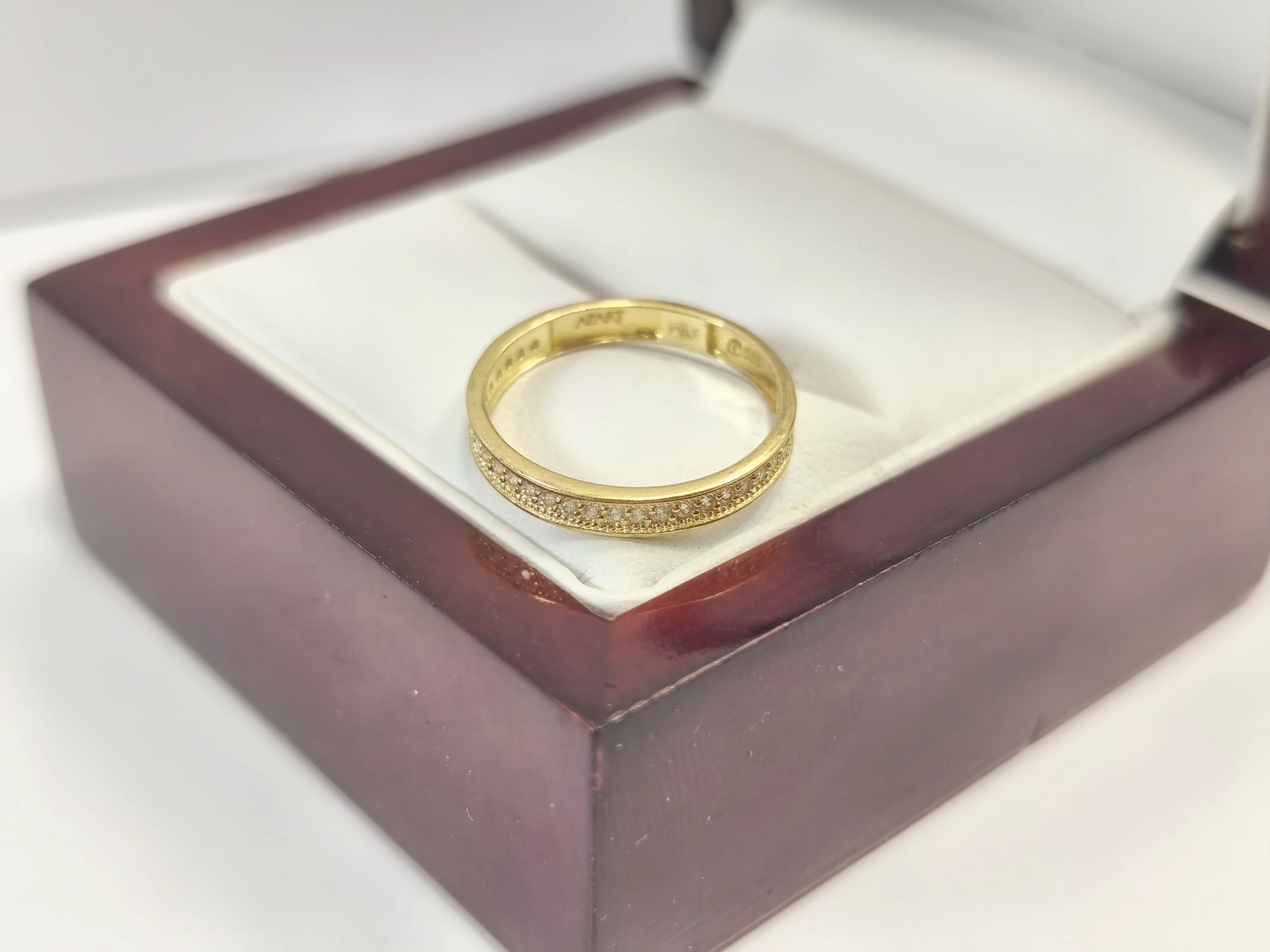 zloty-pierscionek-z-cyrkoniami-r9-585-137g-material-15835-2