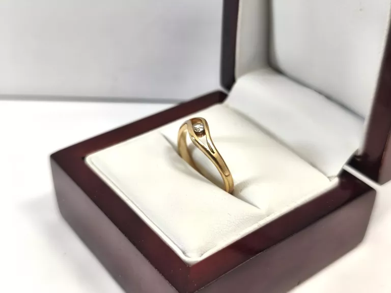 zloty-pierscionek-z-cyrkonia-r17-585-304g-rodzaj-2205-2