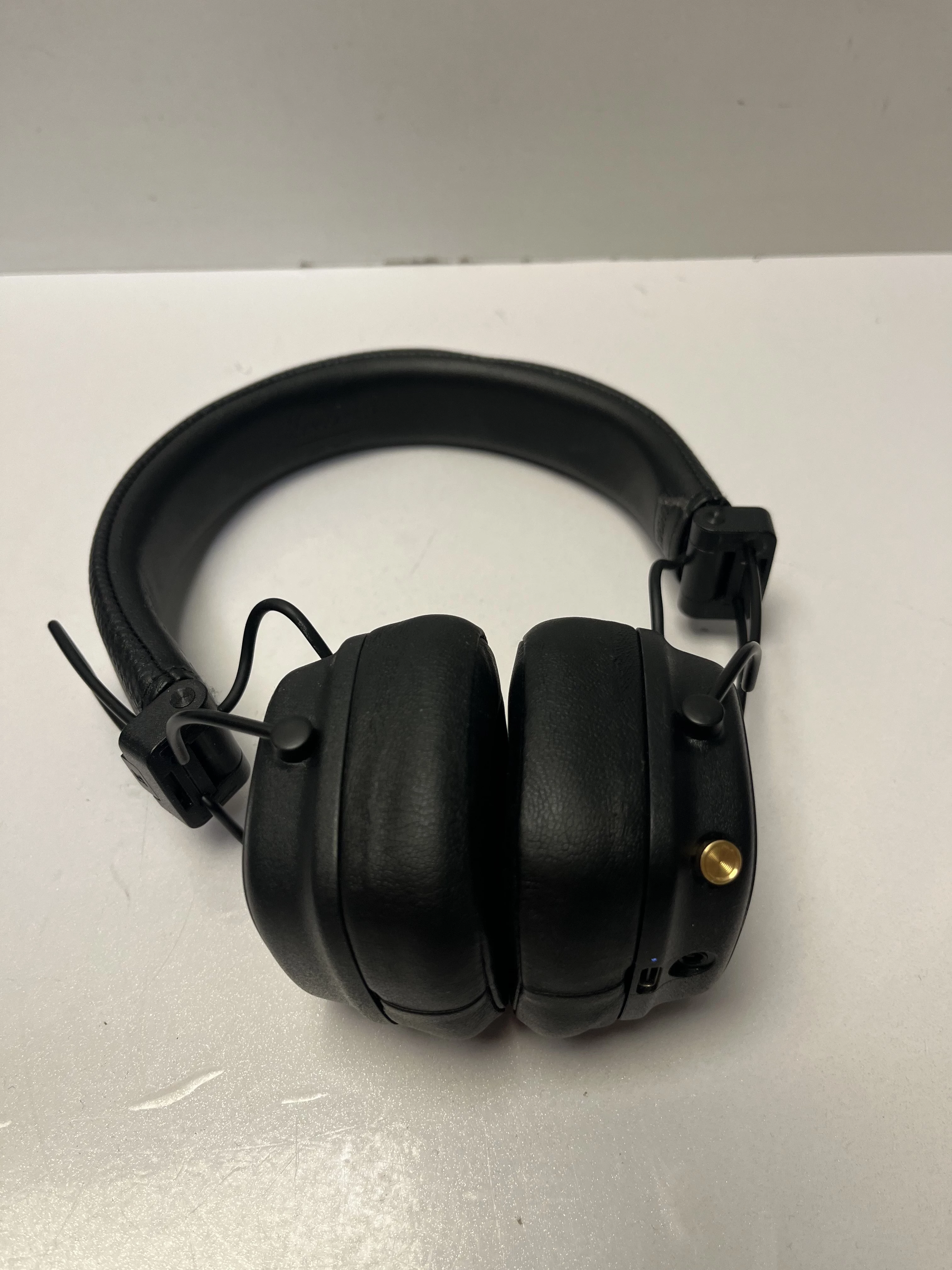 sluchawki-bezprzewodowe-marshall-major-iv-stan-11323-2