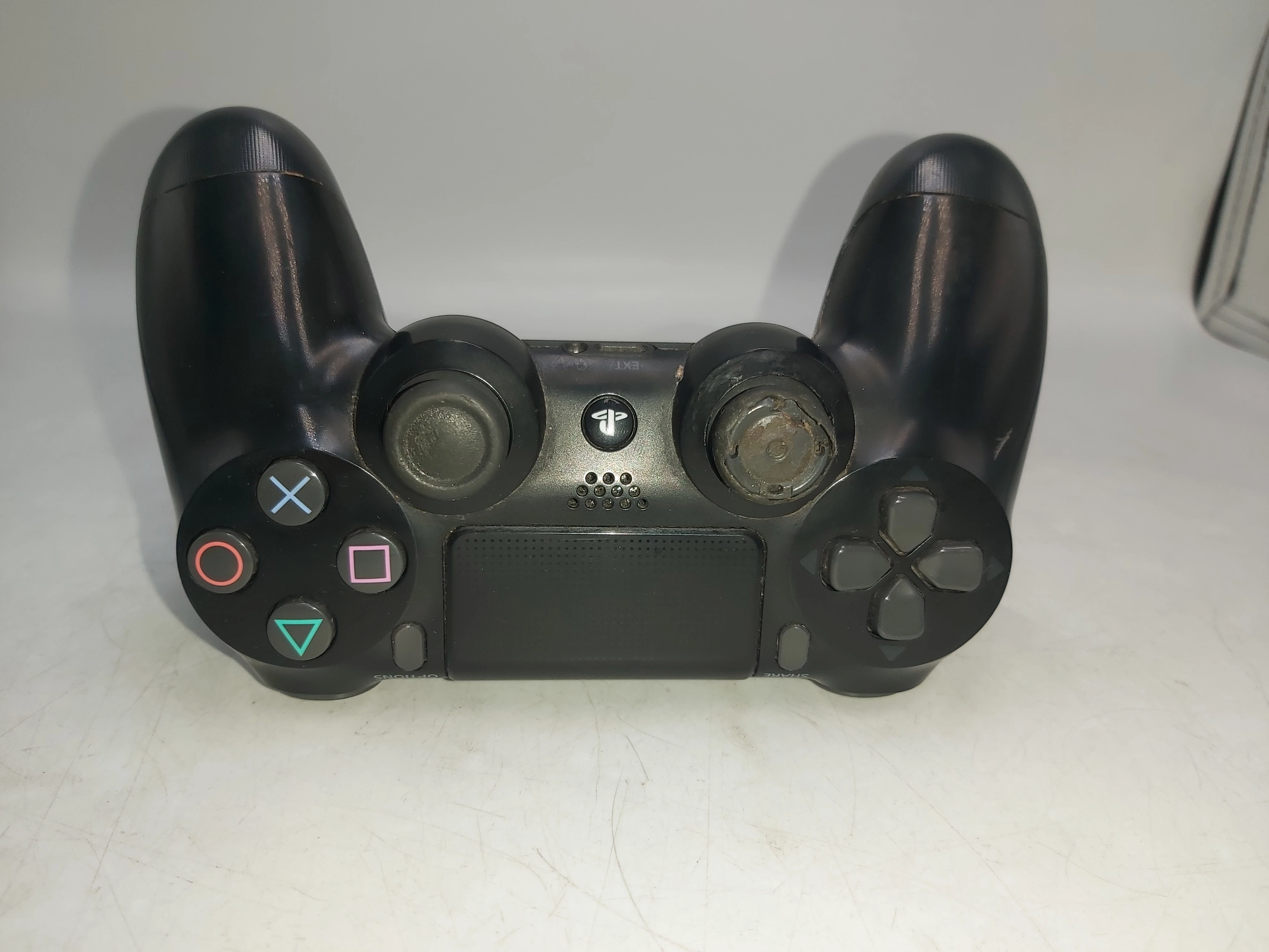 pad-do-sony-ps4-czarny-pochodzenie-210658-243446