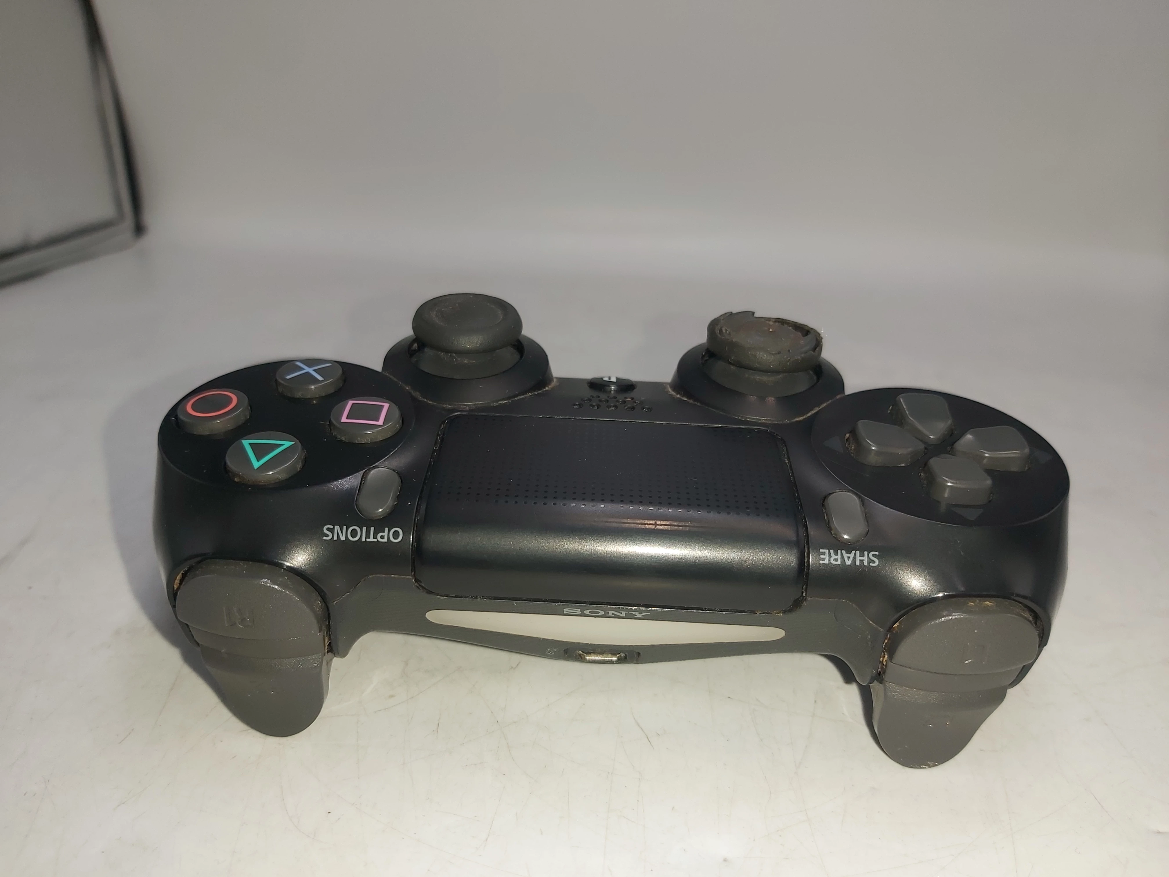 pad-do-sony-ps4-czarny-marka-248811-1940277