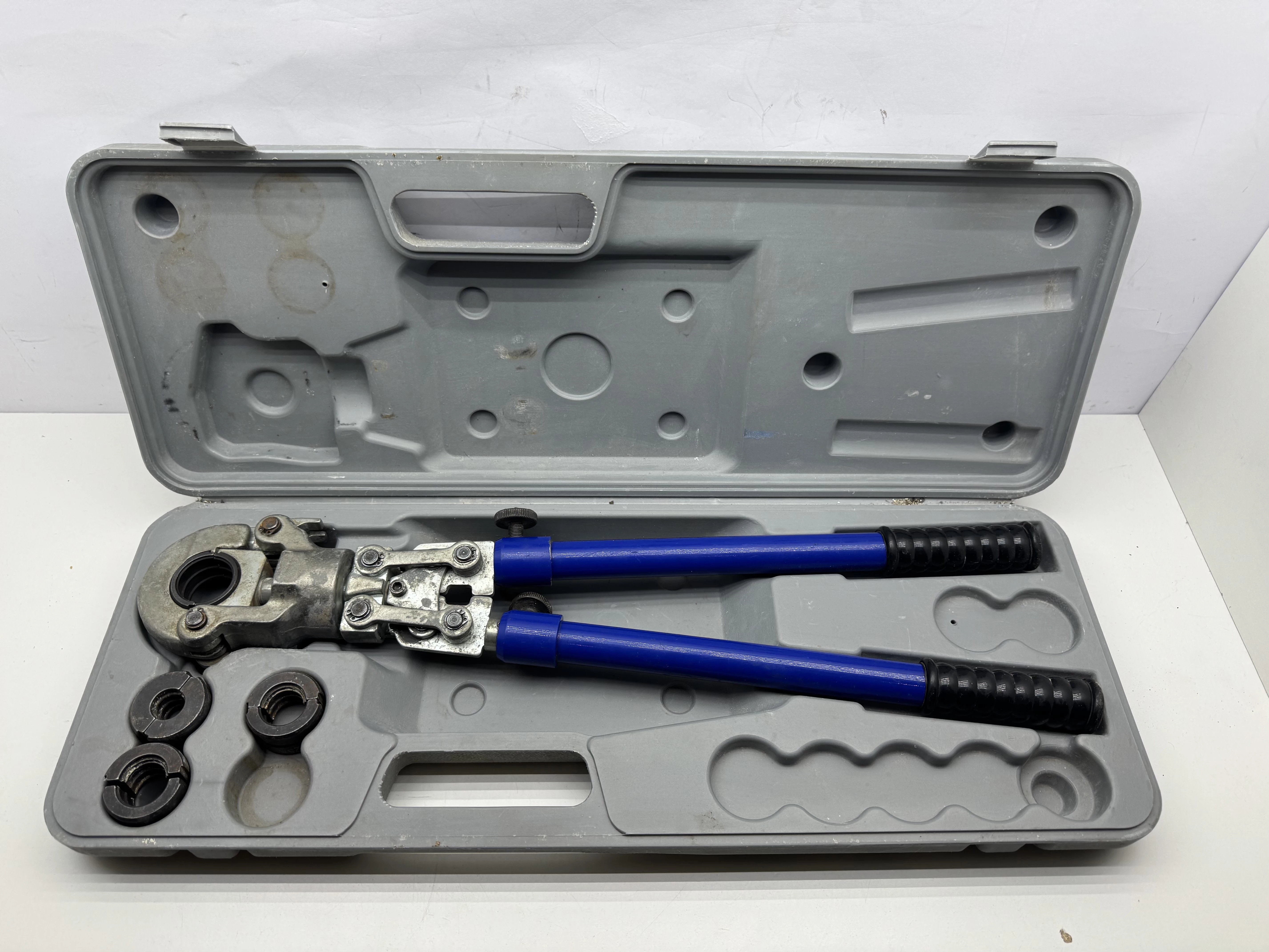 zaciskarka-rur-pex-prasa-hydrauliczna-typu-u-i-h-16202532-mm-dedra-1266-plac-kosciuszki-20-wroclaw