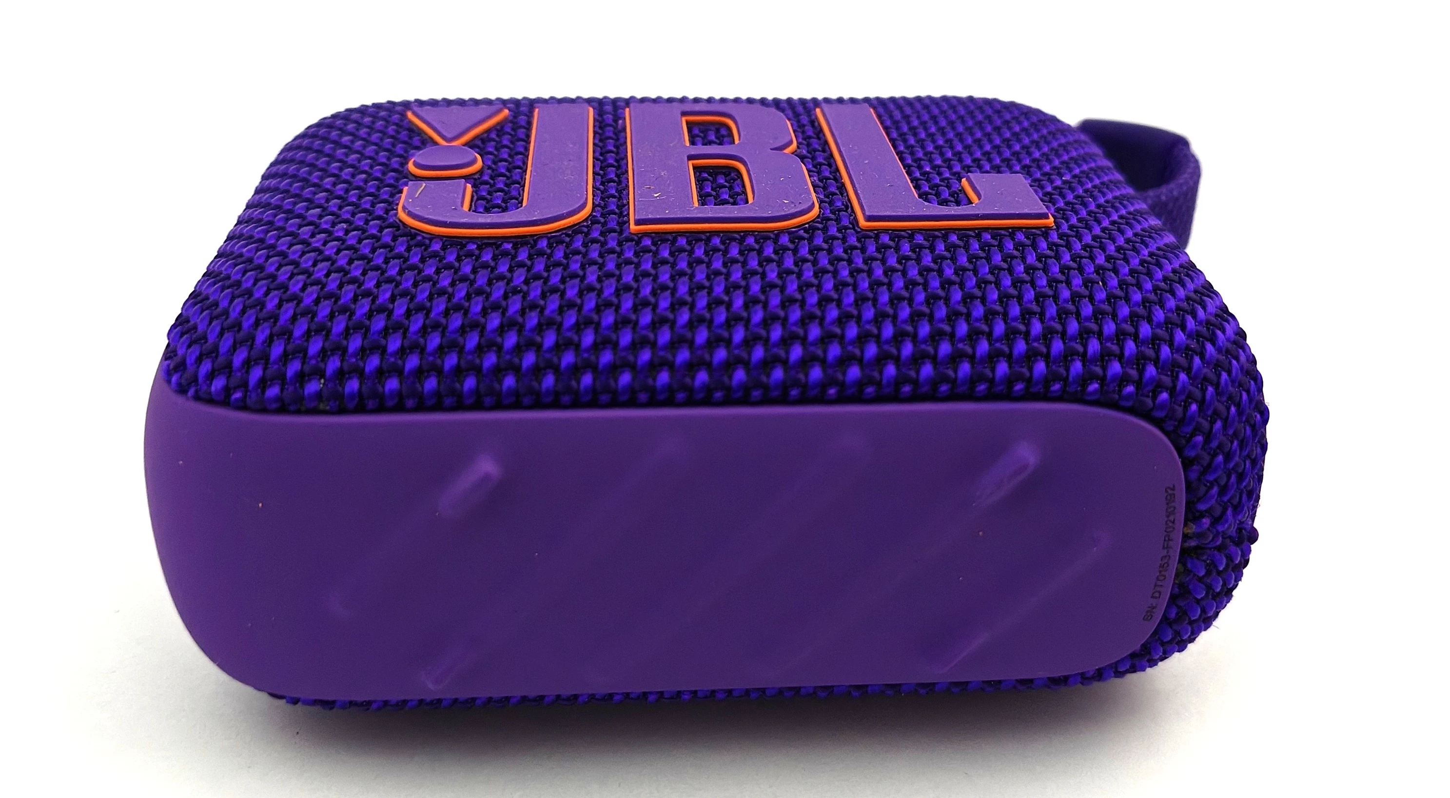 jbl-go-4-ultraprzenosny-glosnik-bluetooth-moc-42