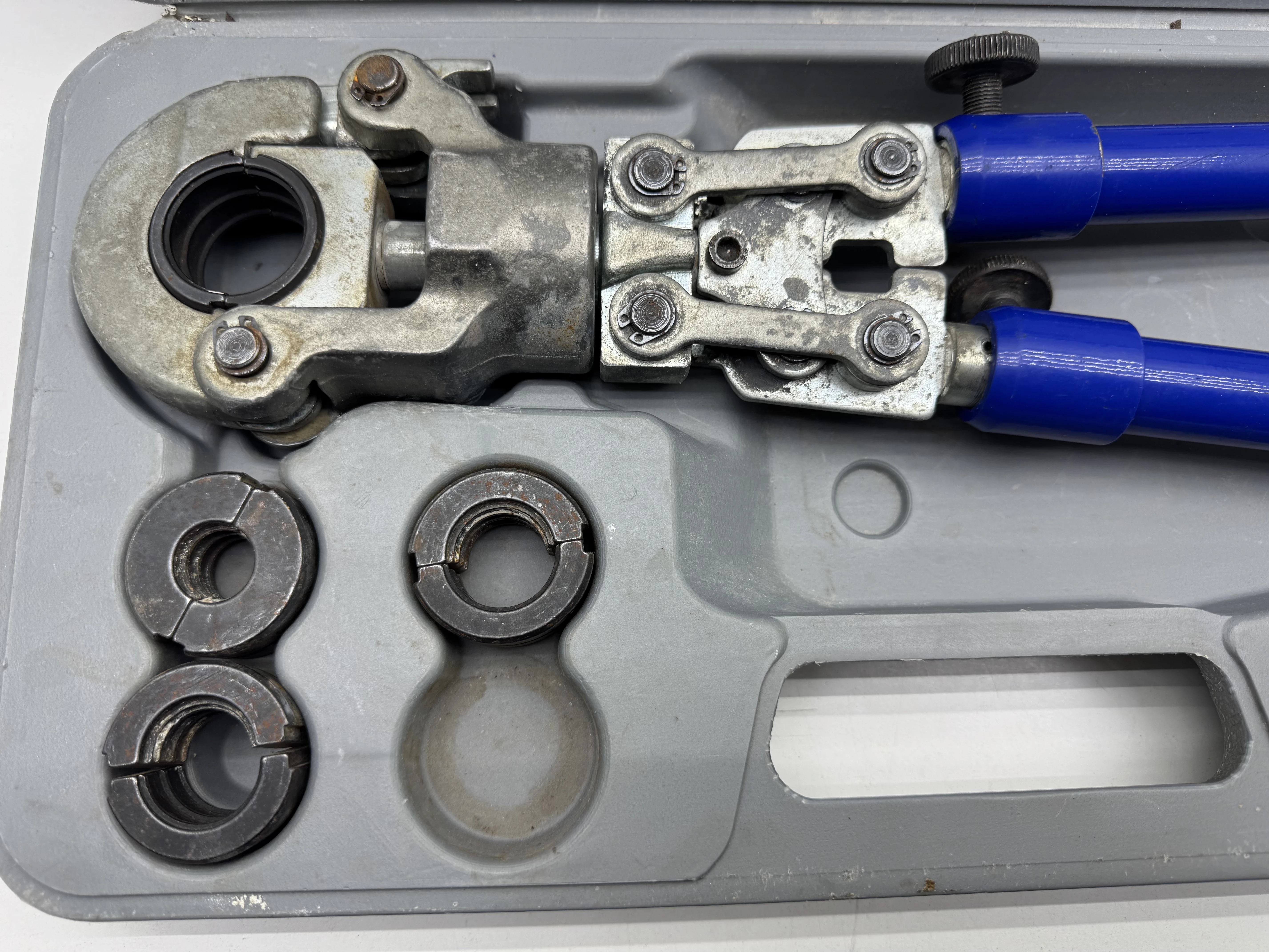 zaciskarka-rur-pex-prasa-hydrauliczna-typu-u-i-h-16202532-mm-dedra-1266-ean-gtin-5902628126603