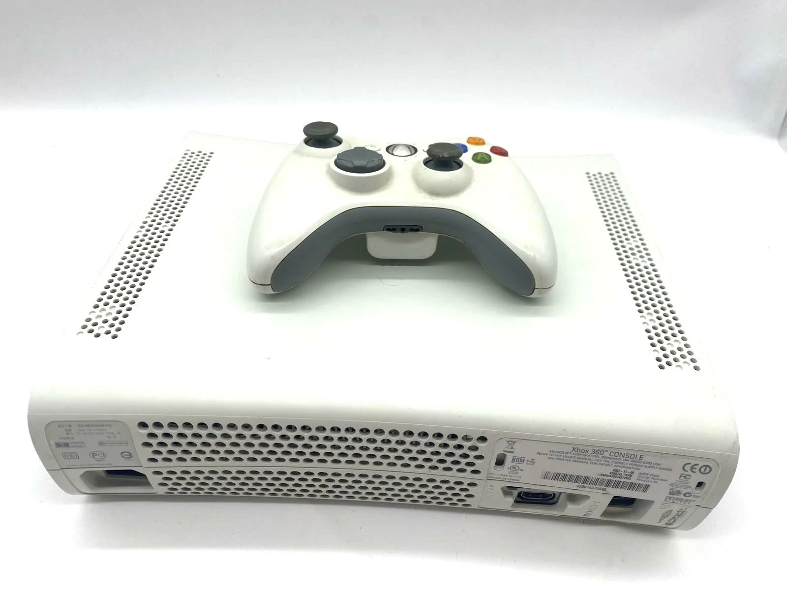 konsola-xbox-360-padkable-liczba-kontrolerow-w-zestawie-205994-257974