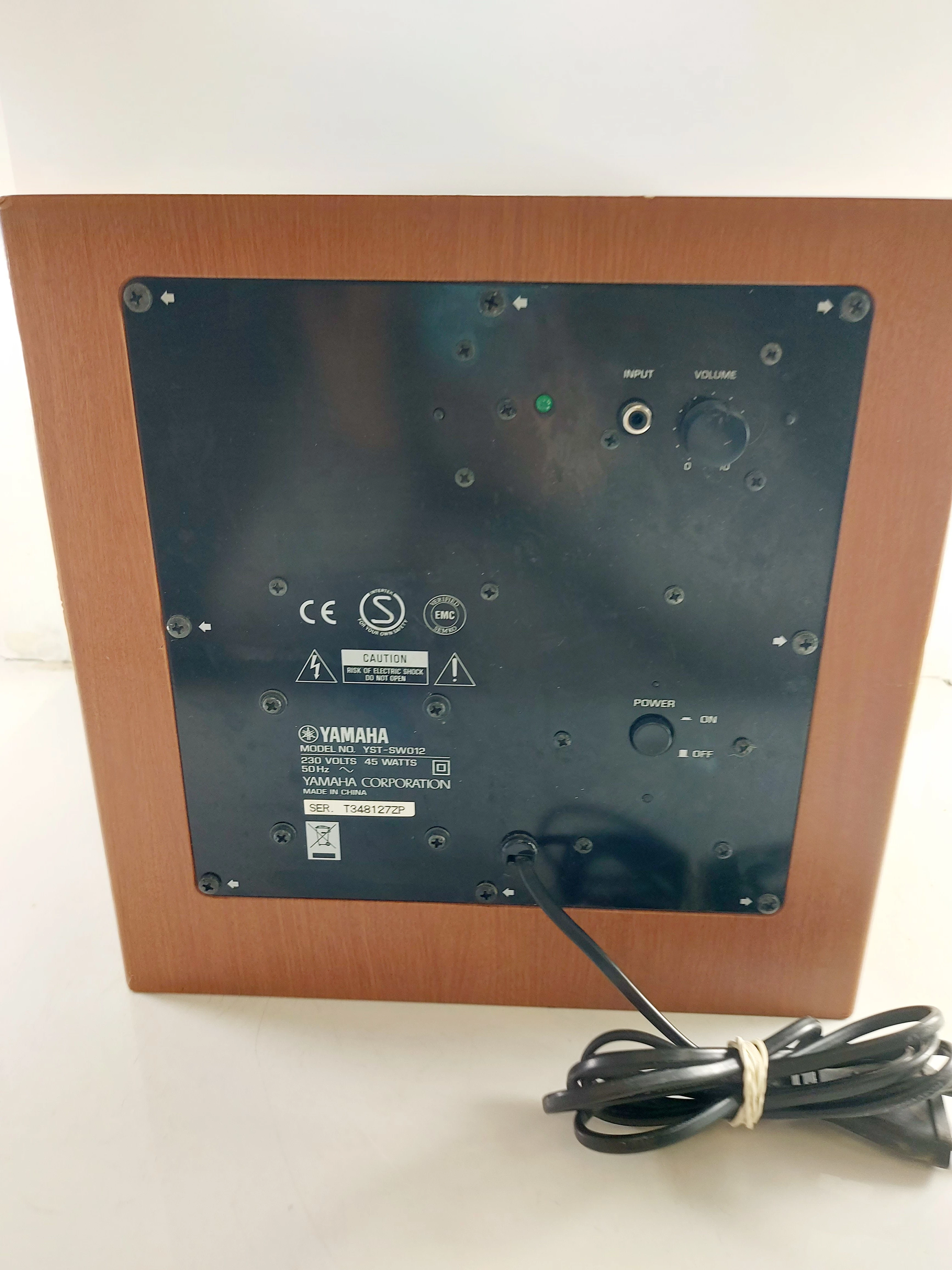 subwoofer-yamaha-yst-sw012-stan-11323-2