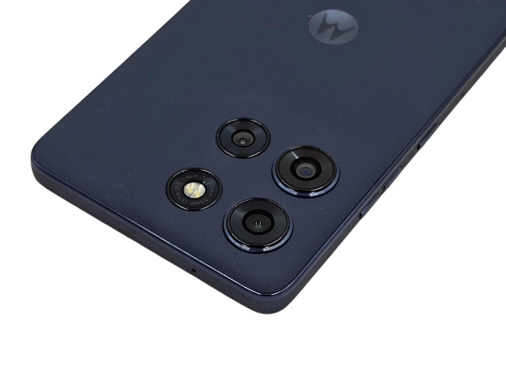 smartfon-motorola-moto-g86-power-12256gb-667-50mp-6720mah-oled-opis-wbudowana-pamiec-202869-214185