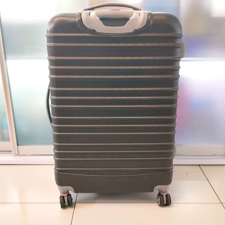 walizka-czarna-travelpac-stan-11323-2