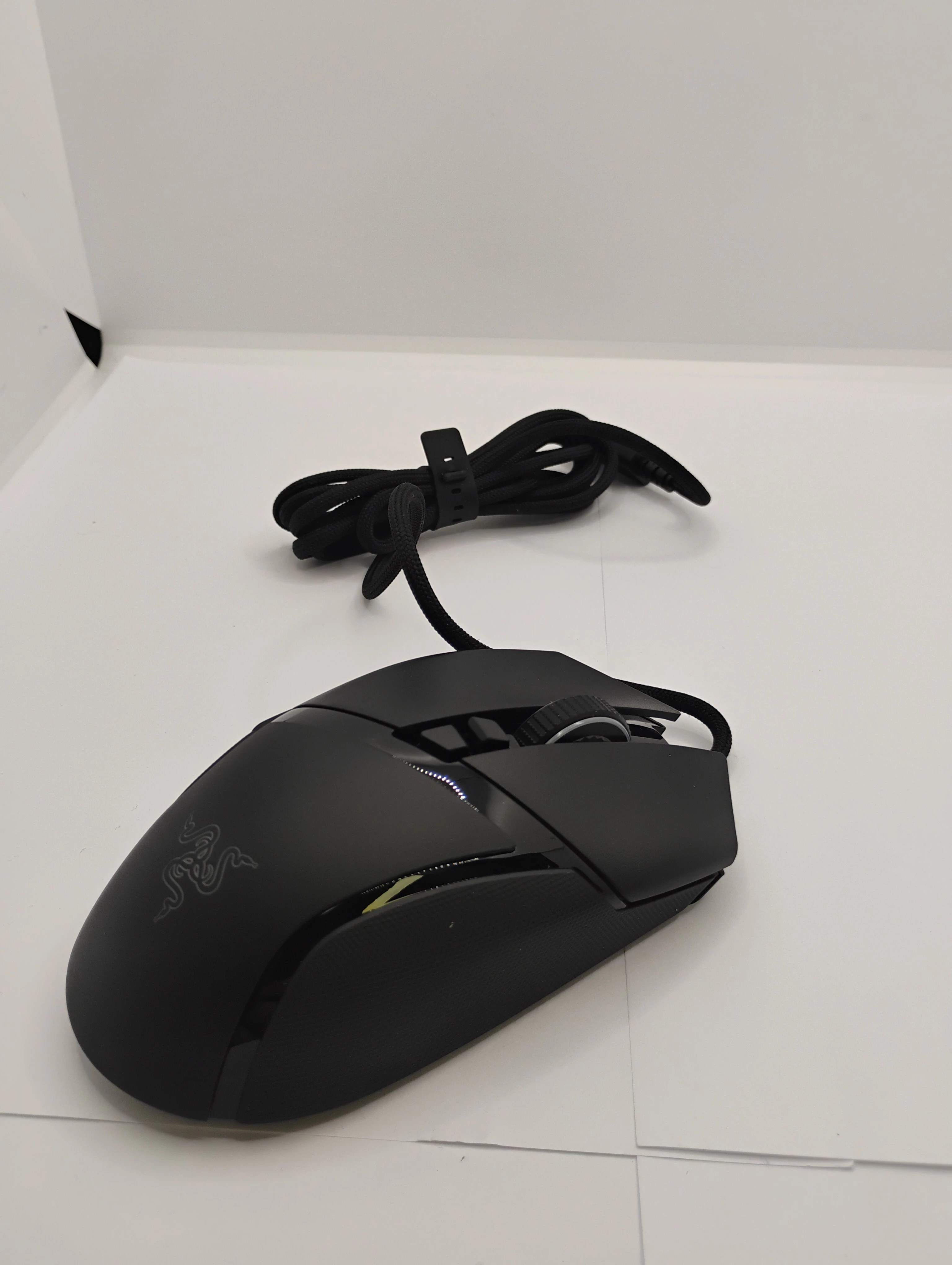 mysz-przewodowa-razer-basilisk-v3-stan-11323-2