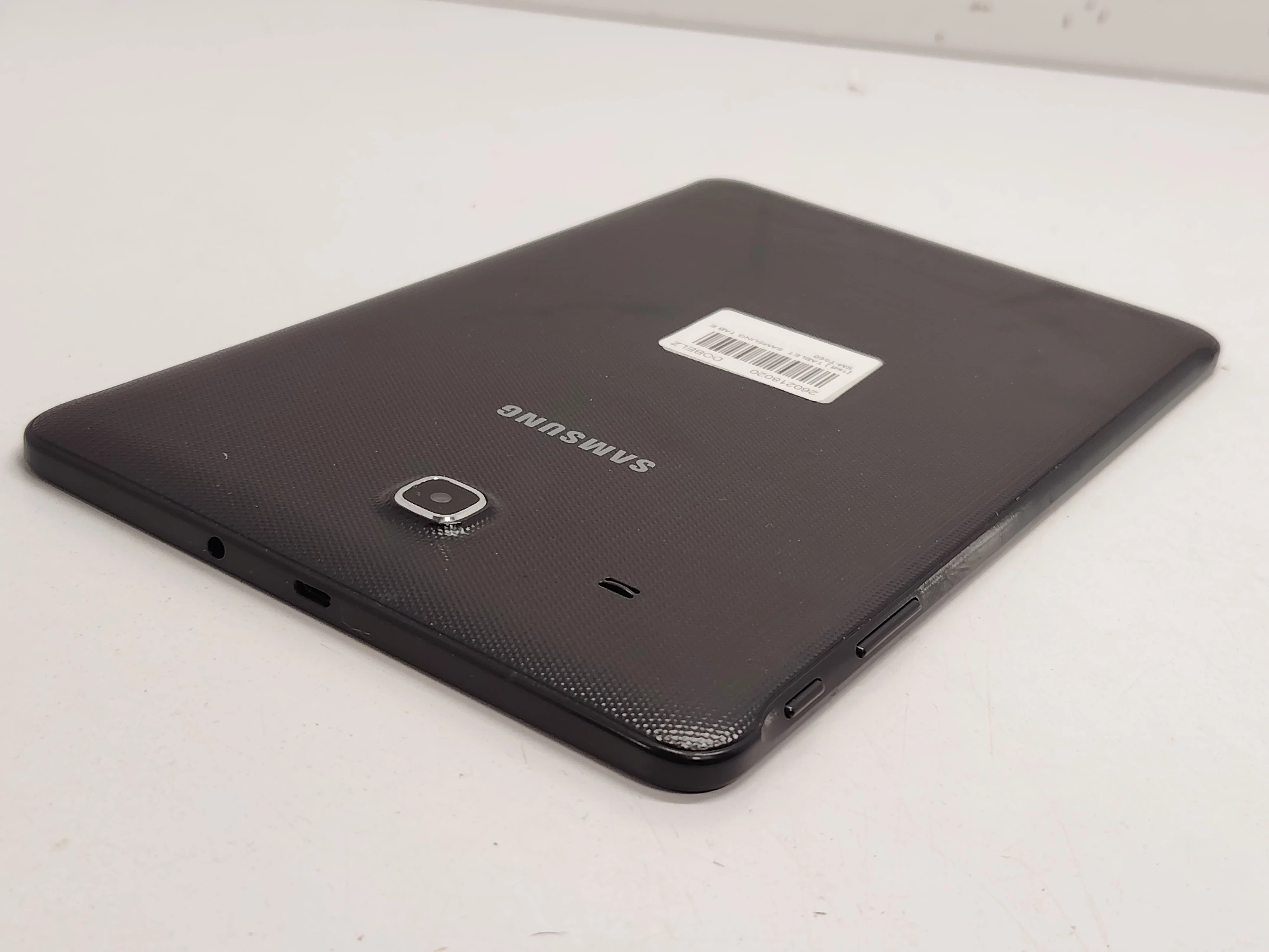 tablet-samsung-tab-e-sm-t560-model-tabletu-249459-1768826
