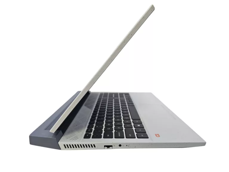laptop-dell-inspiron-g15-156-ryzen-5-5600h-8512-gb-ssd-rtx-3050-win1-przekatna-ekranu-1560
