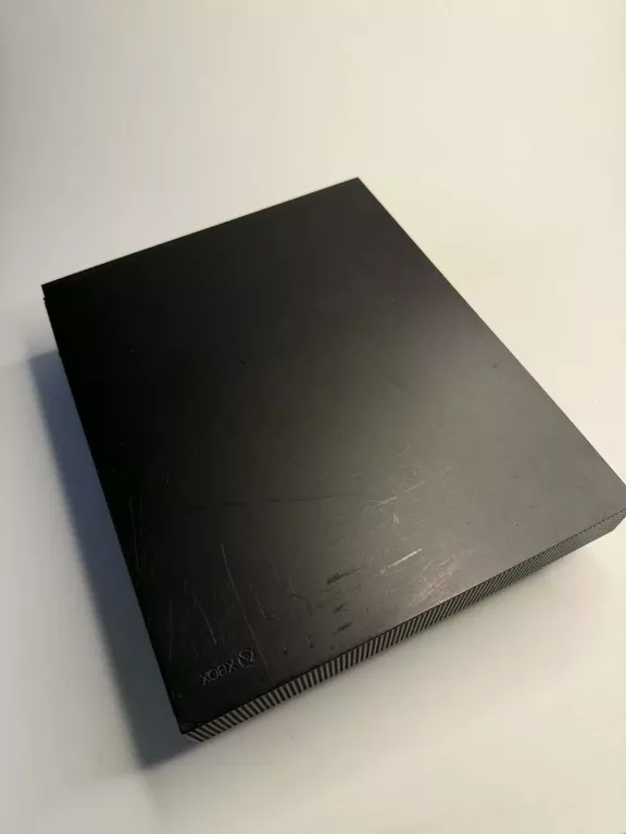 konsola-xbox-one-x-1787-1-tb-wersja-konsoli-130591-225650