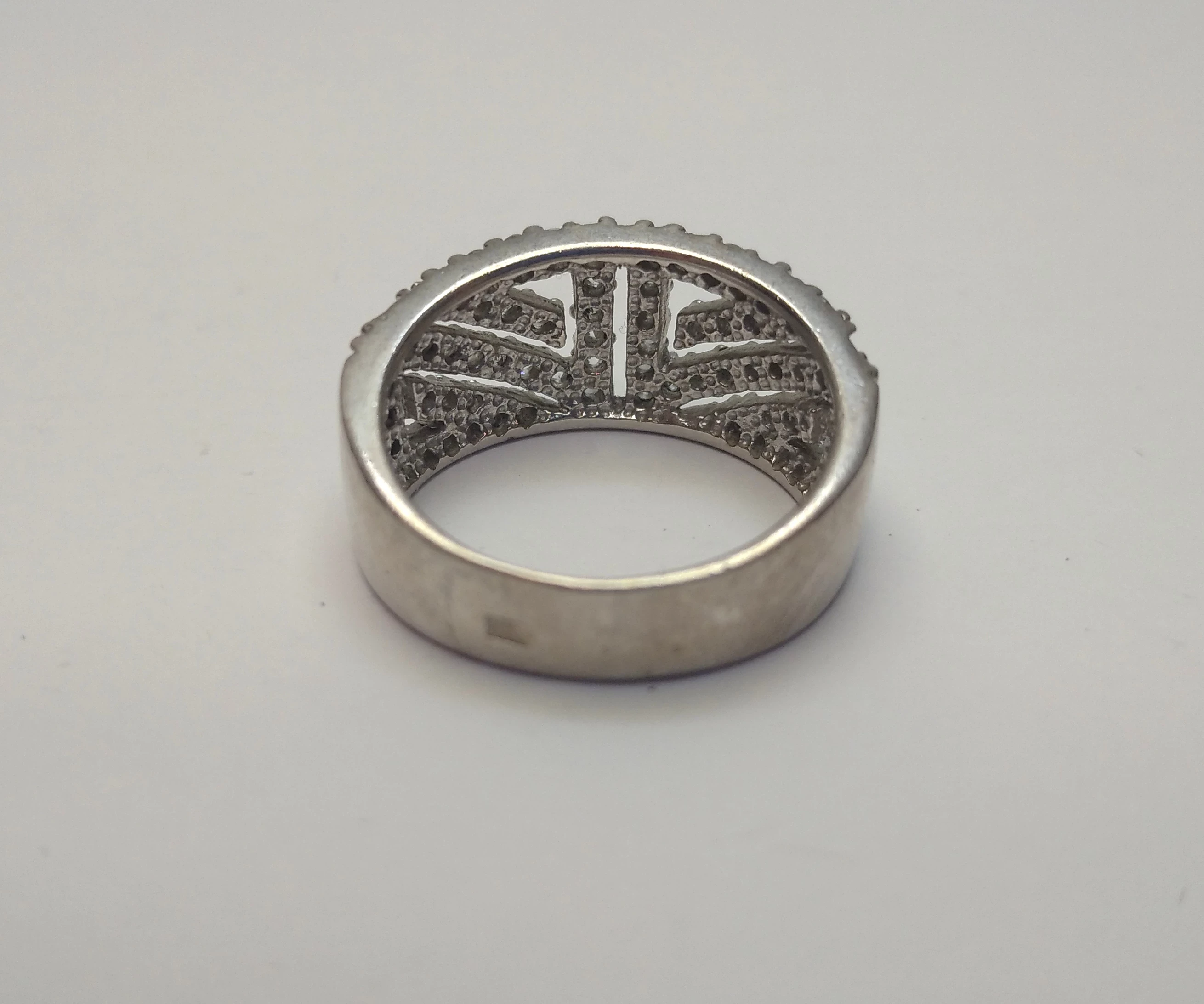 srebro-wyrob-jubilerski-uzywany-pierscionek-681g-stan-11323-2