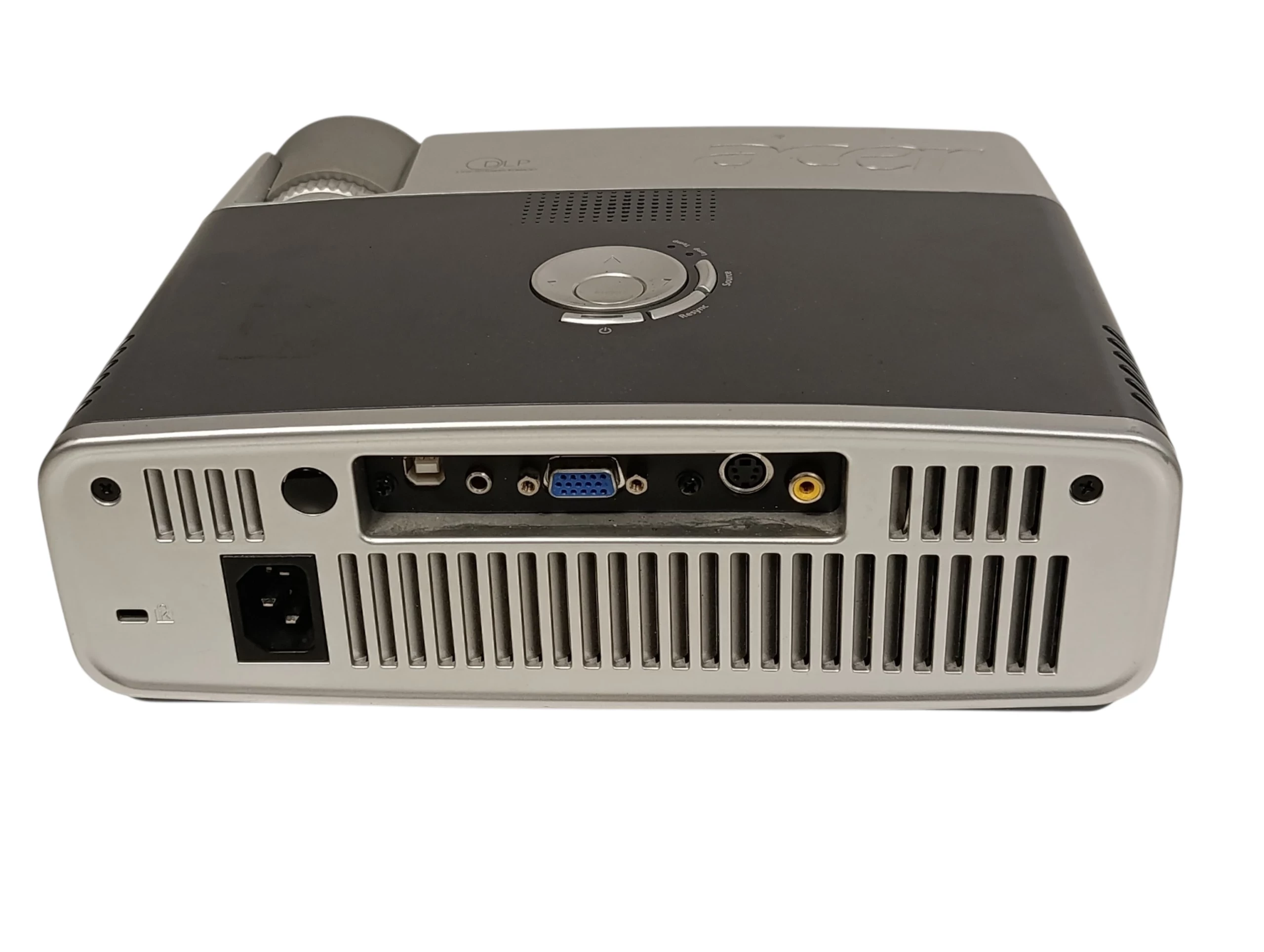 projektor-acer-ph112-dlp-z-pilotem-i-okablowaniem-w-futerale-jasnosc-lampy-ansi-4000