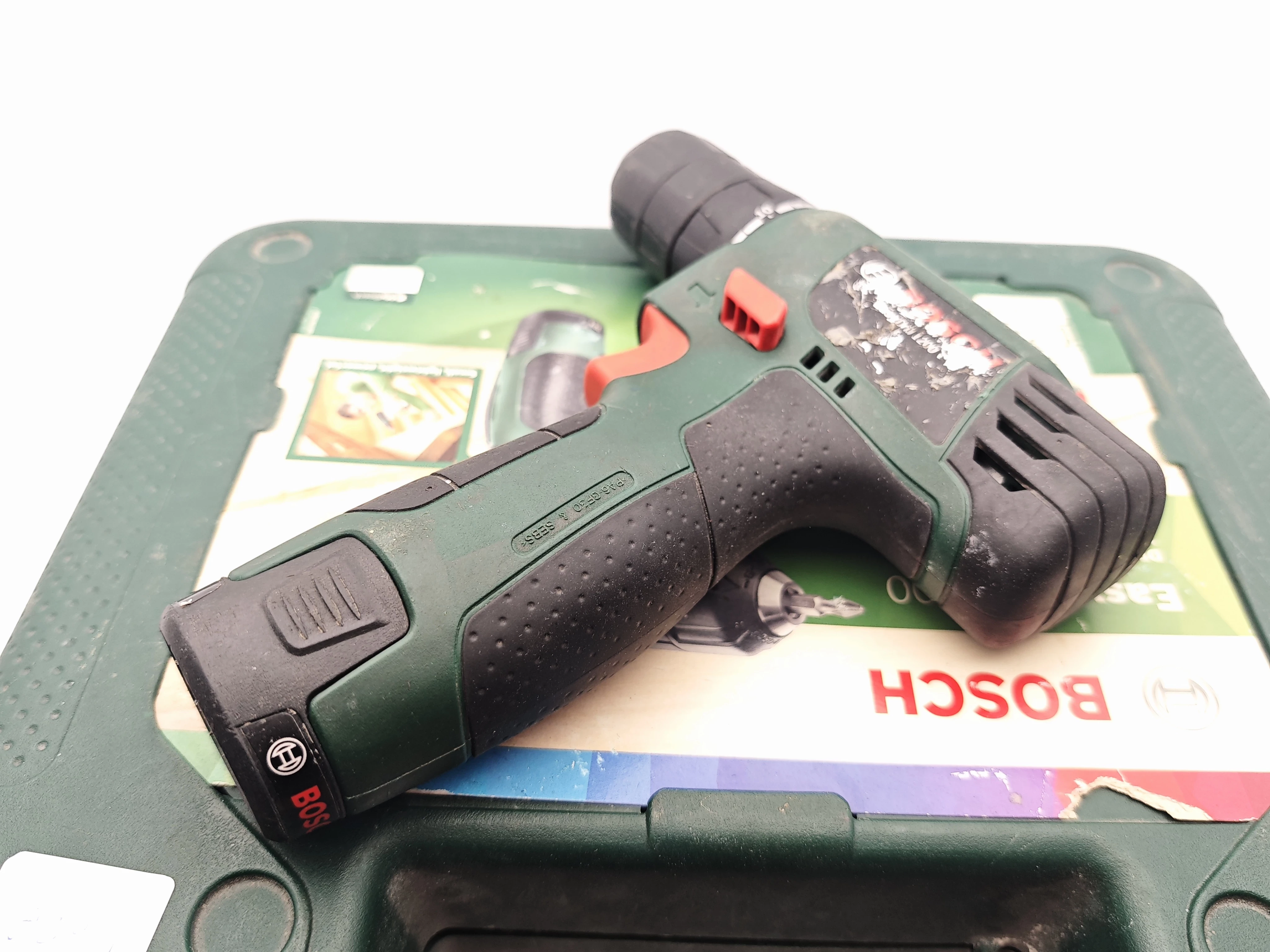 wkretarka-bosch-easy-drill-12002-akk-ladowarka-walizka-ean-gtin-5905017895647