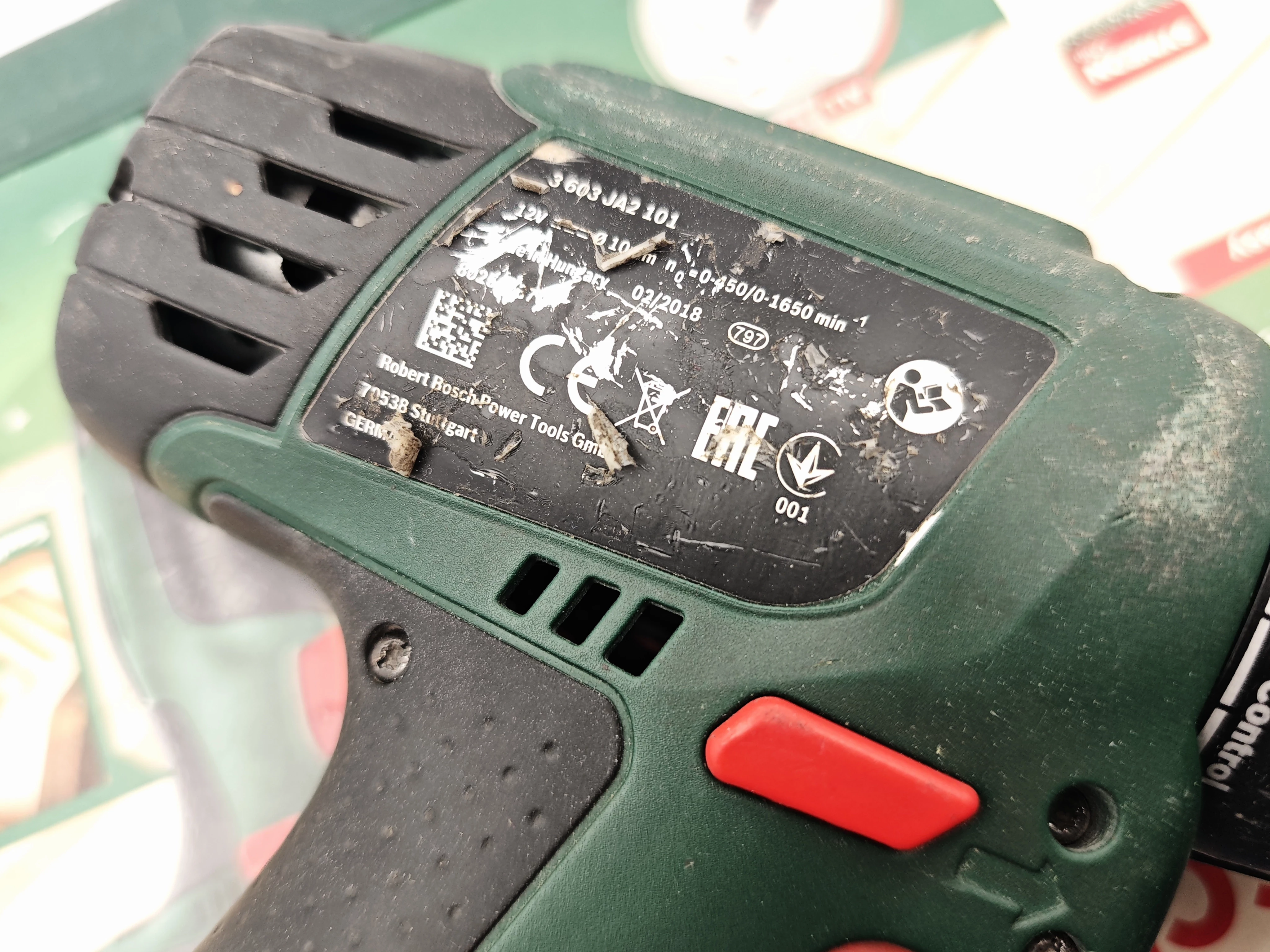 wkretarka-bosch-easy-drill-12002-akk-ladowarka-walizka-pojemnosc-akumulatora-150