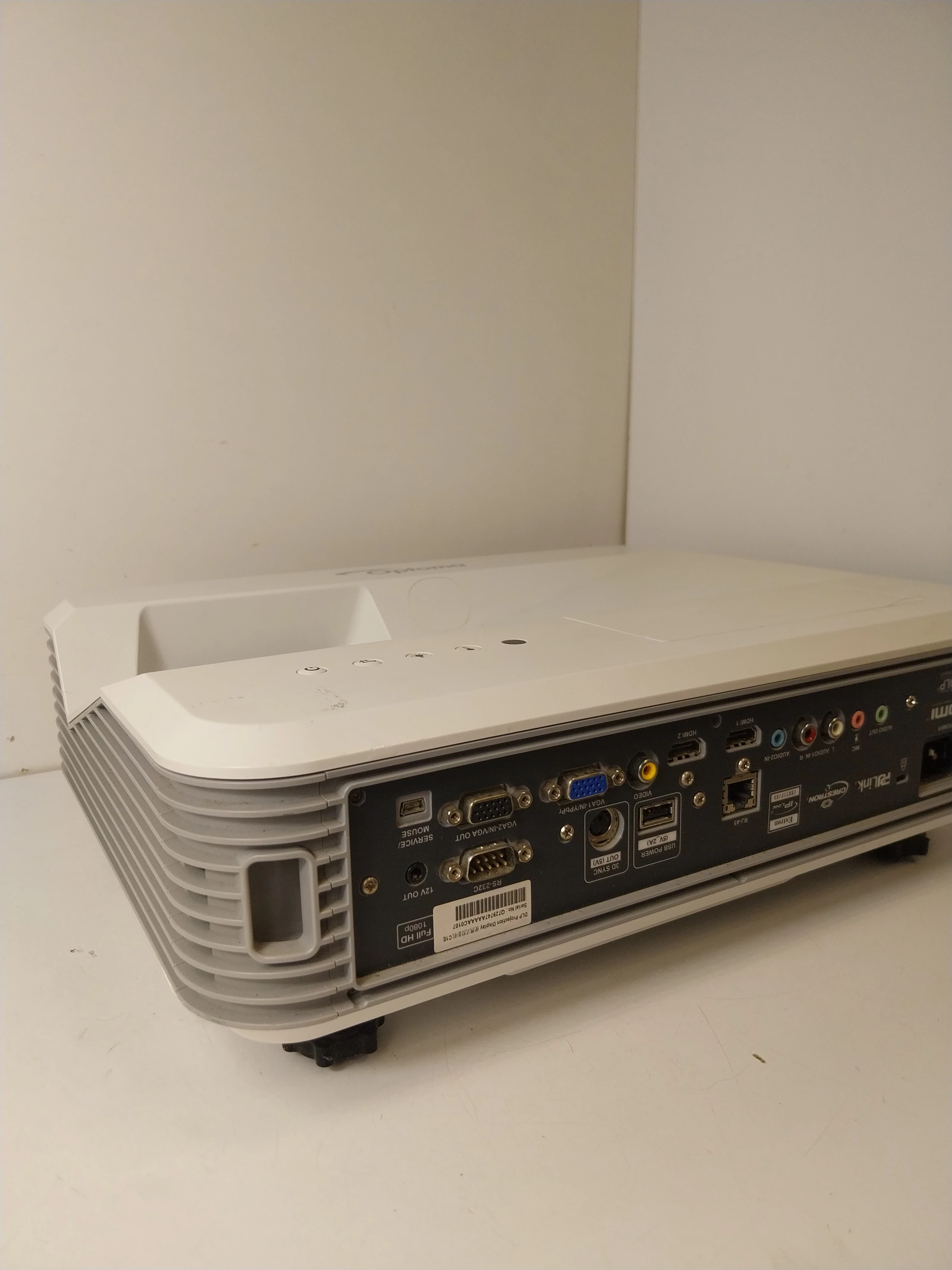 projektor-ultra-krotkoogniskowy-optoma-eh319ust-kod-producenta-e1p0a1gwe1z1