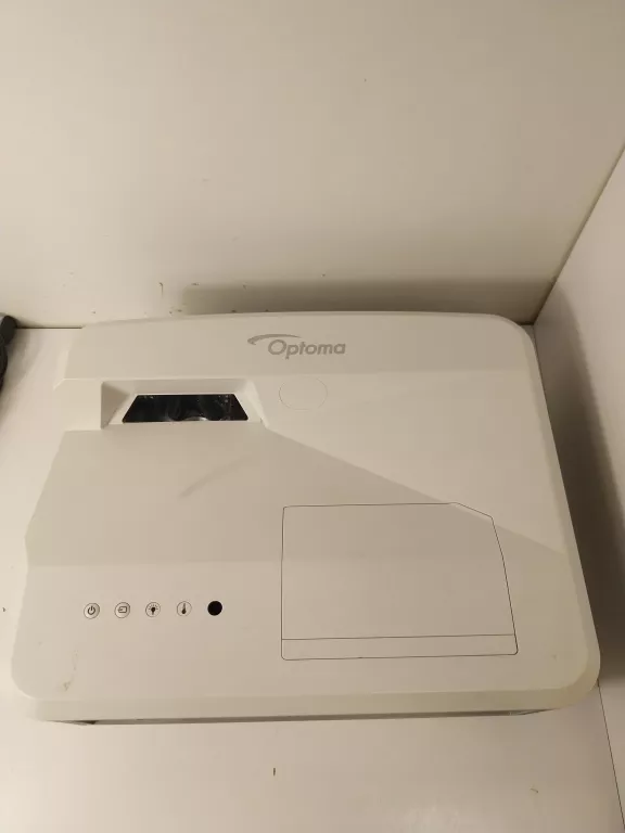 projektor-ultra-krotkoogniskowy-optoma-eh319ust-rozdzielczosc-podstawowa-px-204829-221801