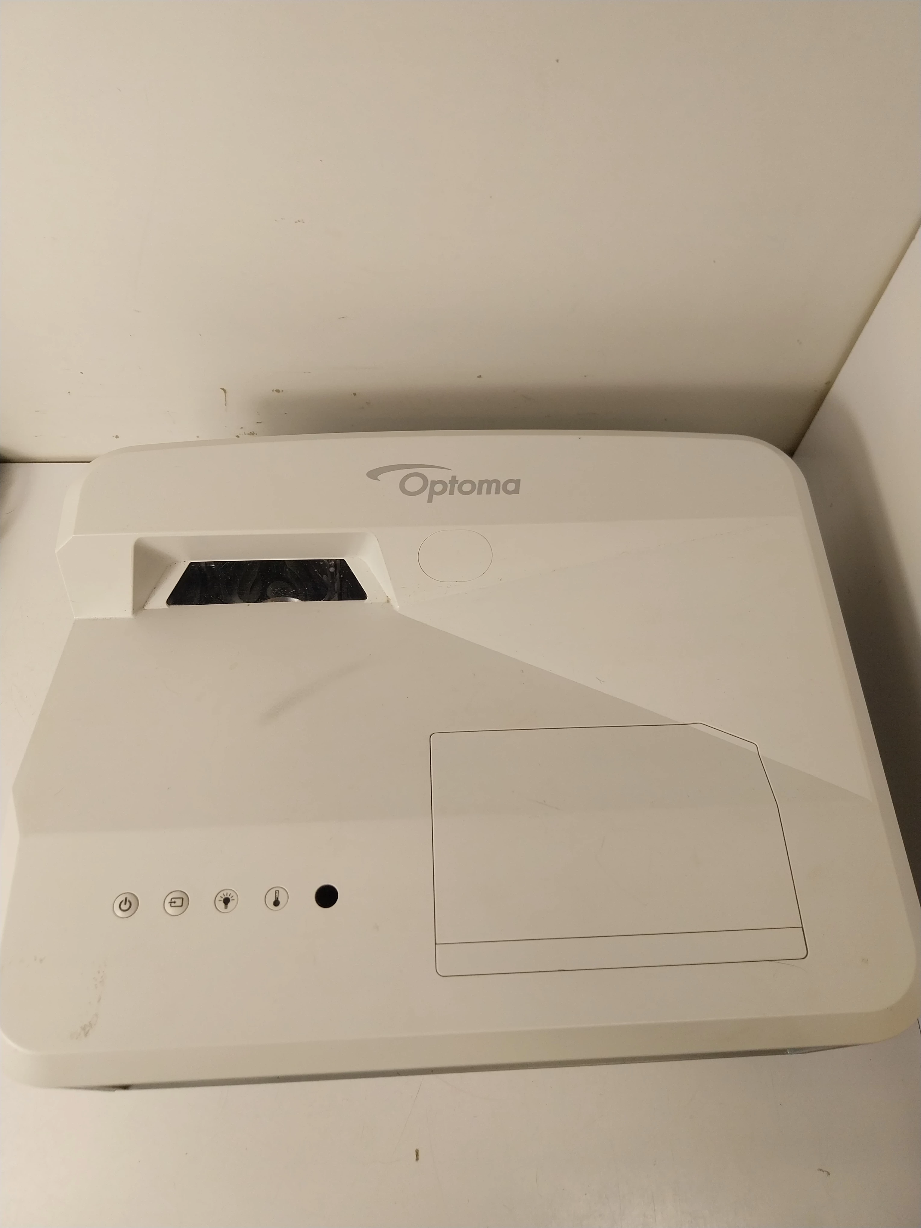 projektor-ultra-krotkoogniskowy-optoma-eh319ust-technologia-wyswietlania-204793-221729