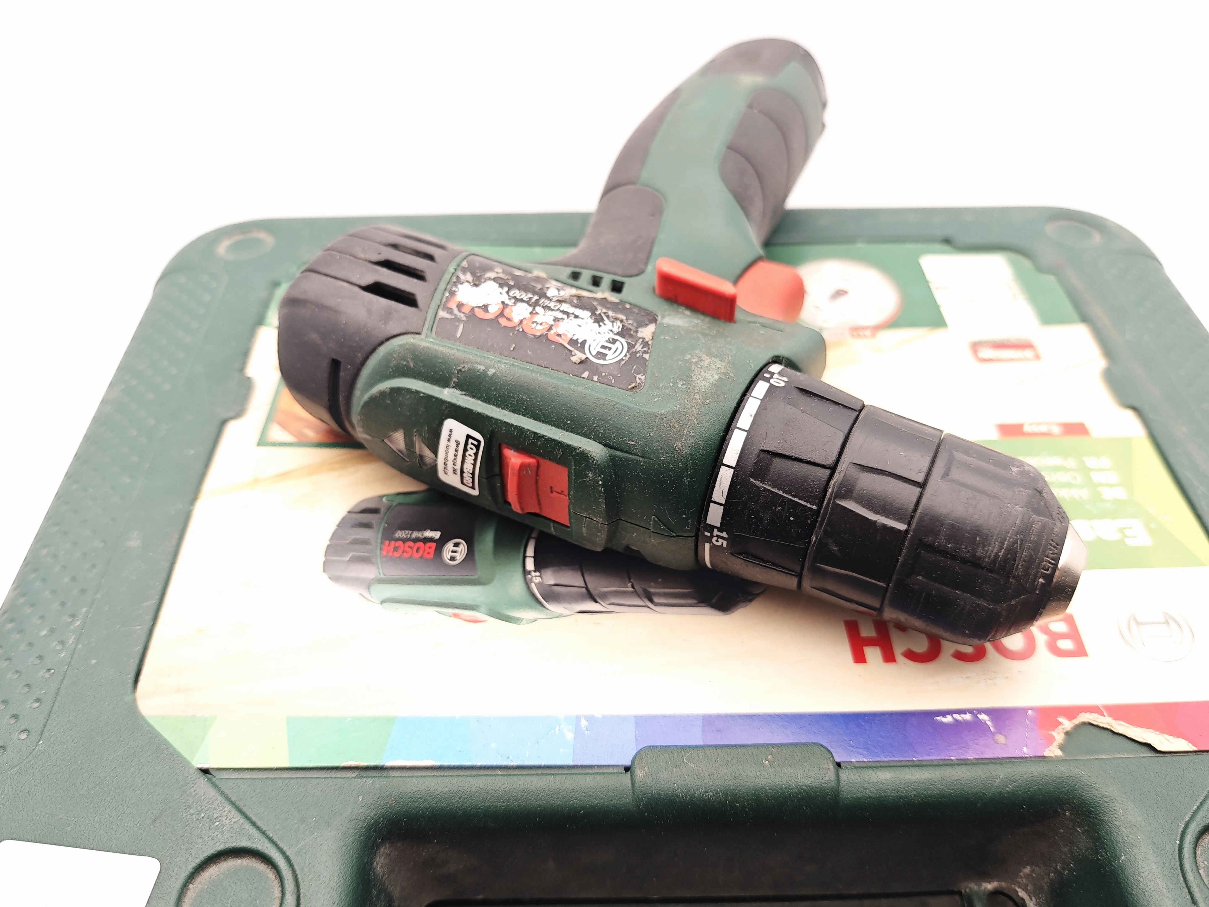 wkretarka-bosch-easy-drill-12002-akk-ladowarka-walizka-napiecie-v-128551-4