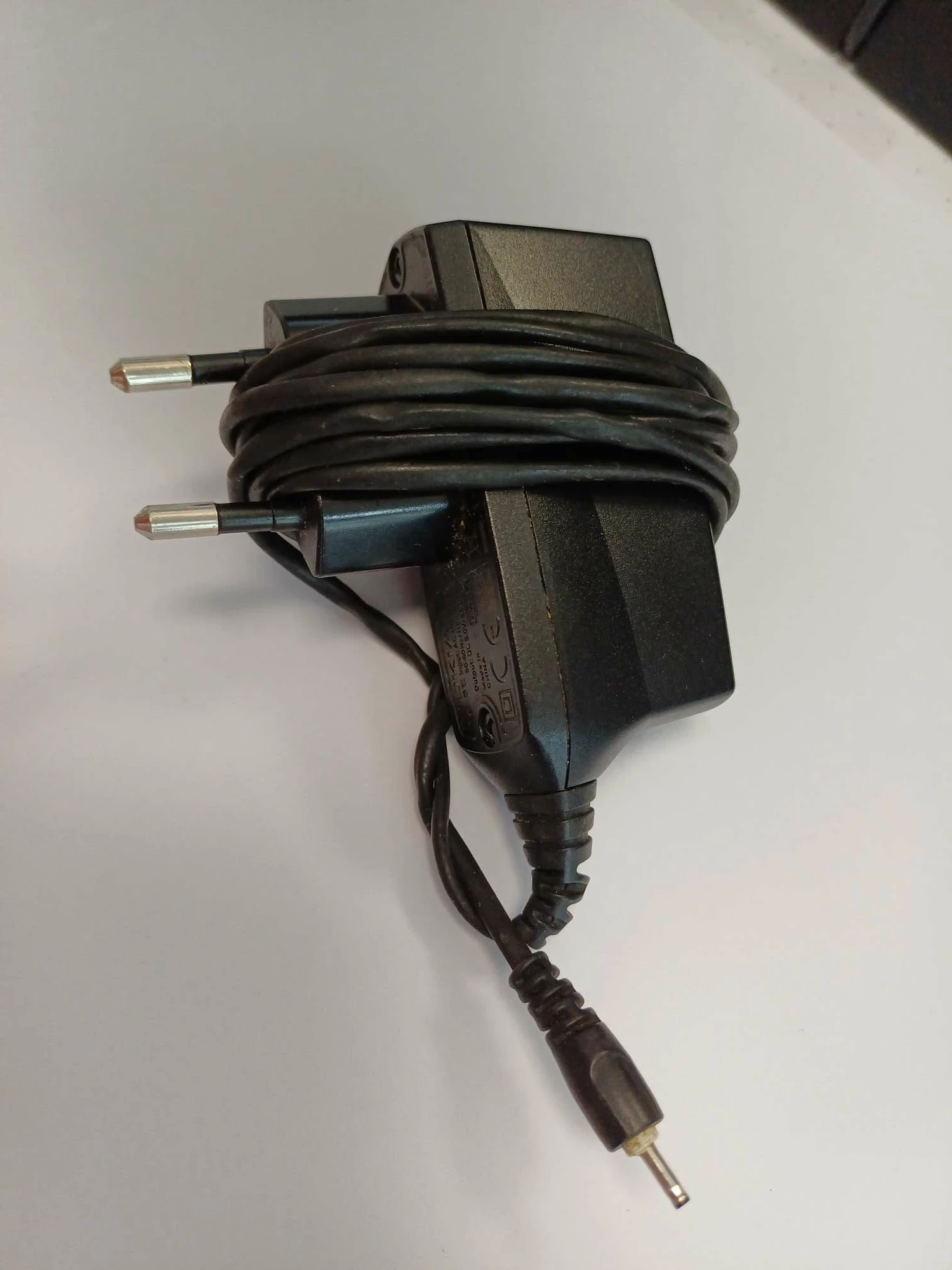 telefon-nokia-1209-przekatna-ekranu-12