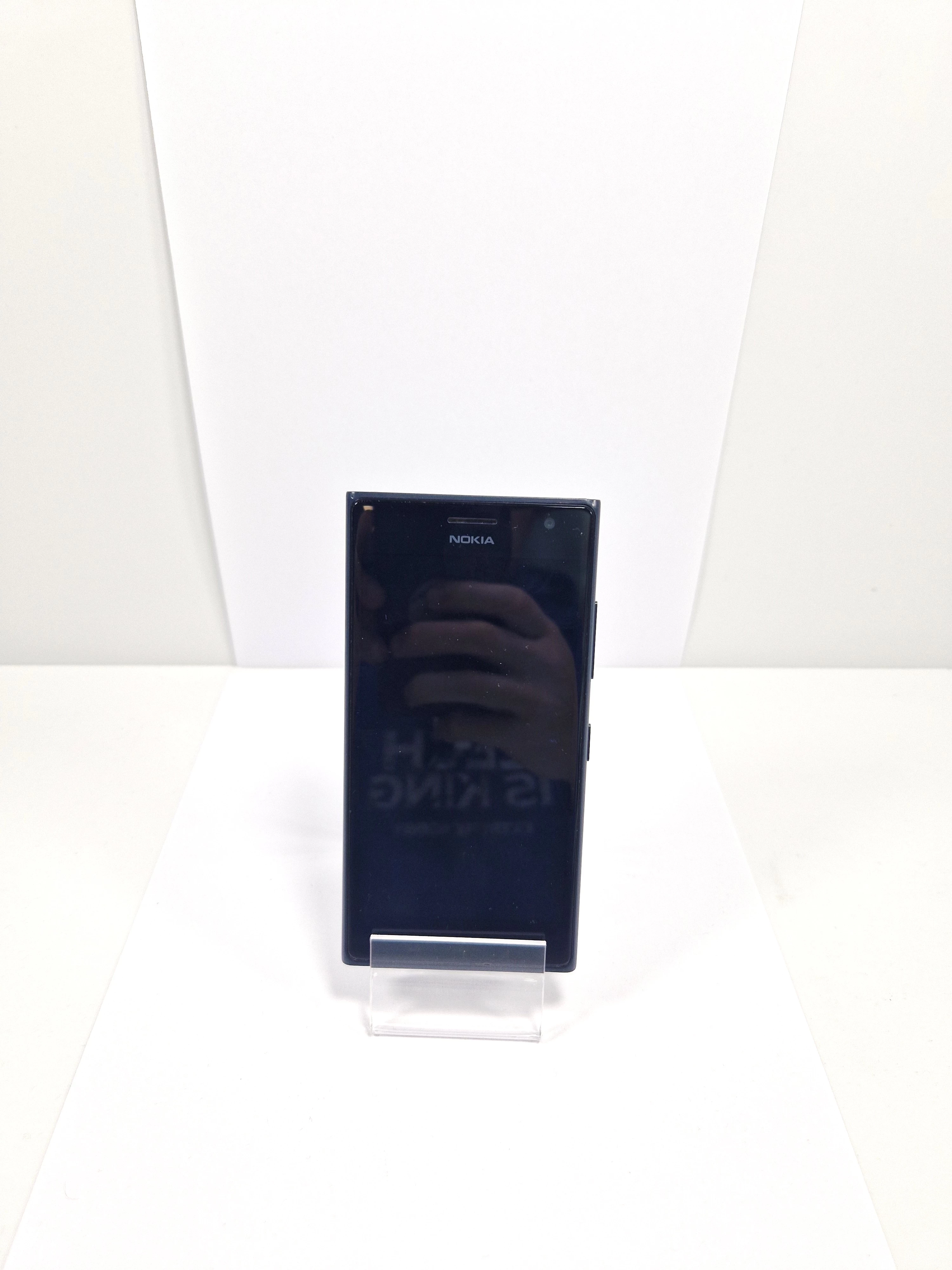 telefon-nokia-lumia-735-stan-11323-2