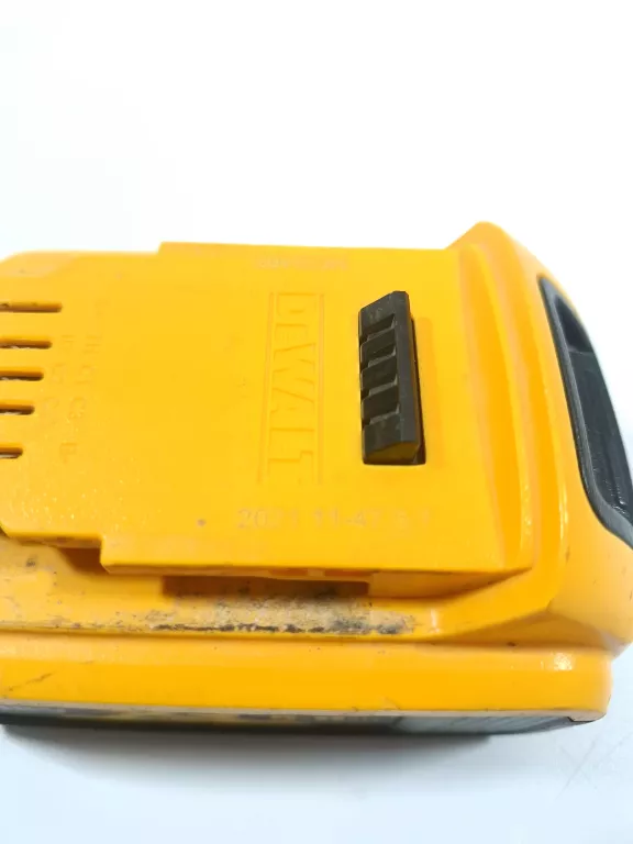 akumulator-li-ion-dewalt-18-v-500-ah-dcb184-2021r-stan-11323-2