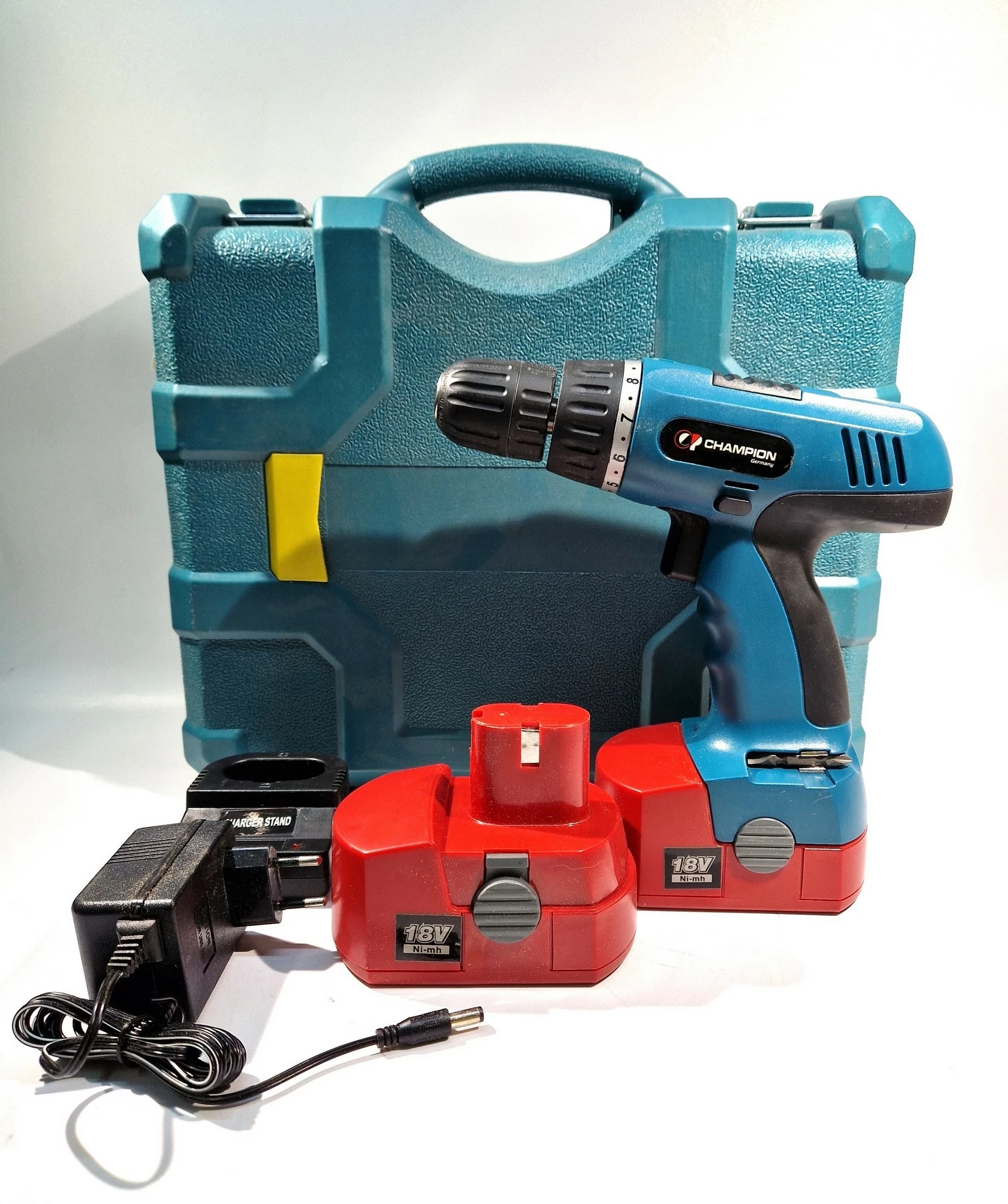 wiertarko-wkretarka-akumulatorowa-champion-cp-1510-batorego-12-sj-skierniewice