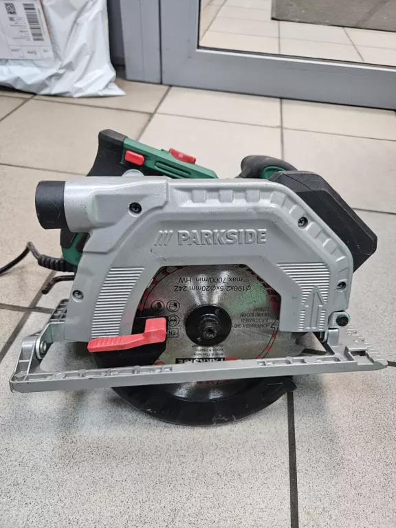 pilarka-tarczowa-parkside-phks-1350-c2-1350-w-niedurnego-4301-ruda-slaska