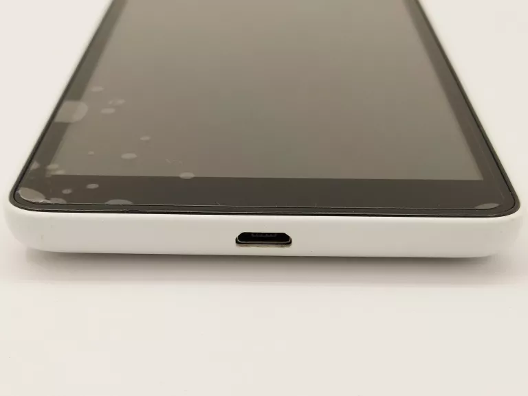 smartfon-microsoft-lumia-535-bialy-kod-producenta-rm-1089