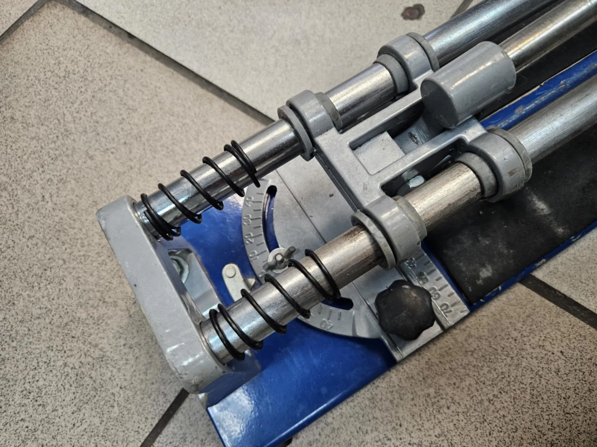 przecinarka-do-glazury-niebieska-ean-gtin-711719200994