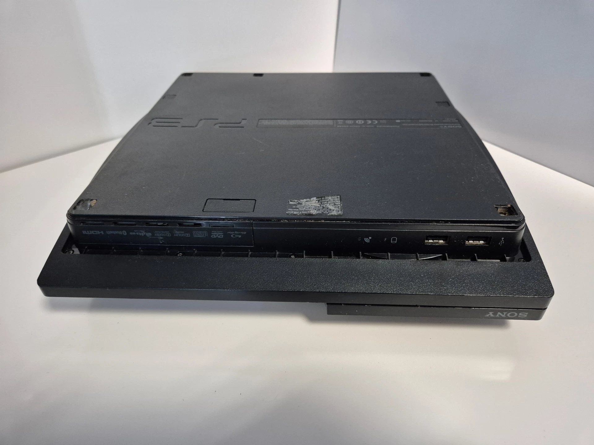 konsola-sony-ps3-slim-11-gier-320gb-pad-z-napedem-sprawna-ean-gtin-711719123453