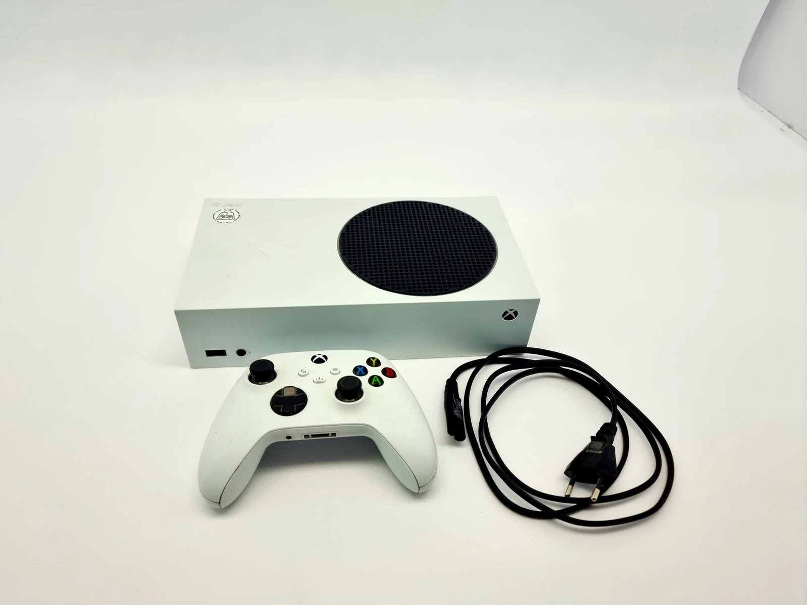 konsola-xbox-series-s-digital-512gb-pad-ean-gtin-196388205875