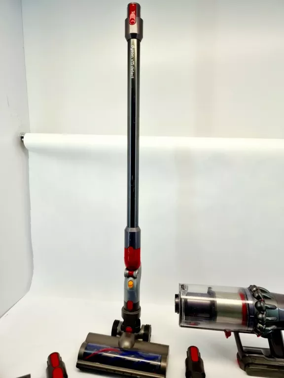 odkurzacz-dyson-v15-detect-absolute-zestaw-akcesorii-stojak-marka-248811-950294