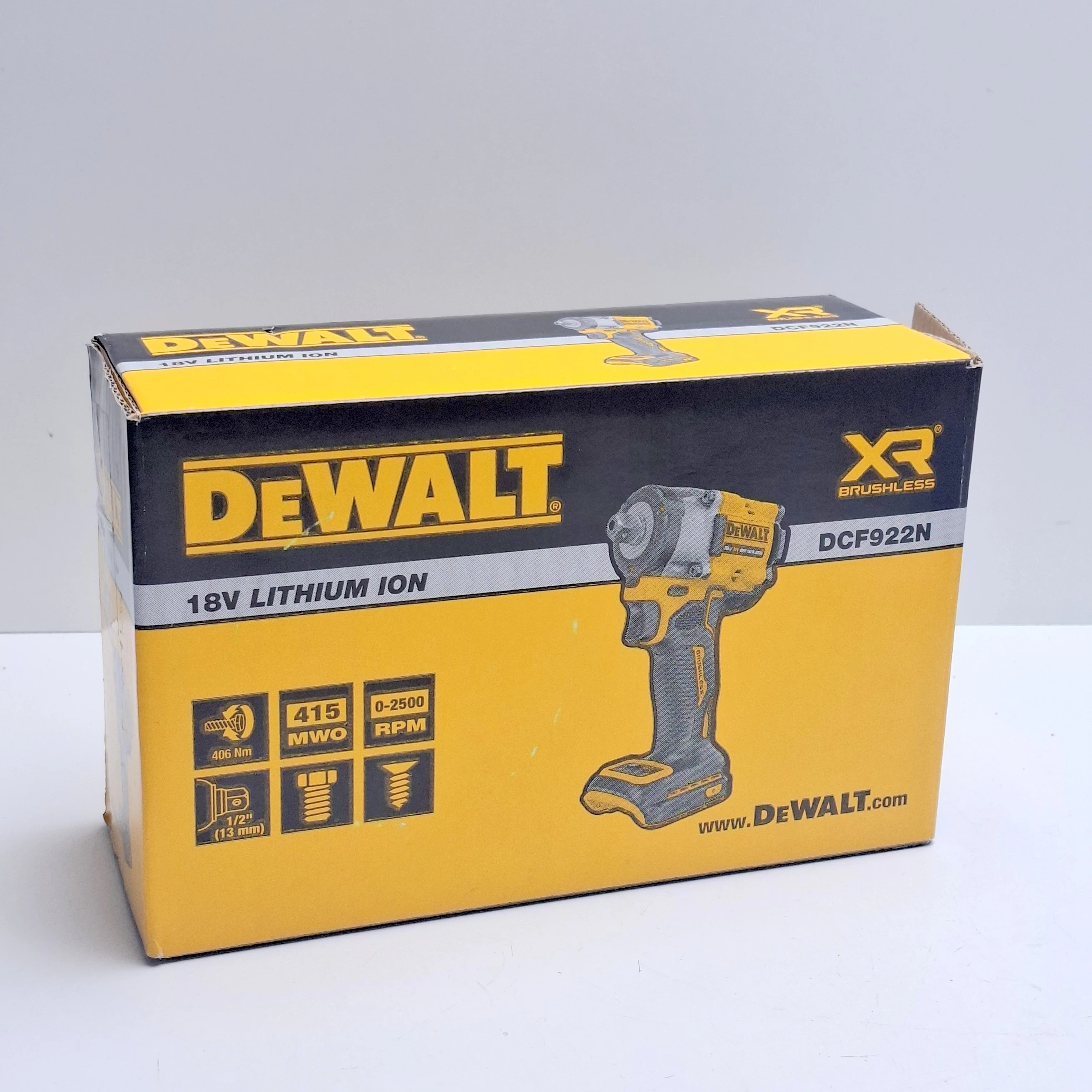 klucz-udarowy-dewalt-dcf922n-body-ean-gtin-5035048743812