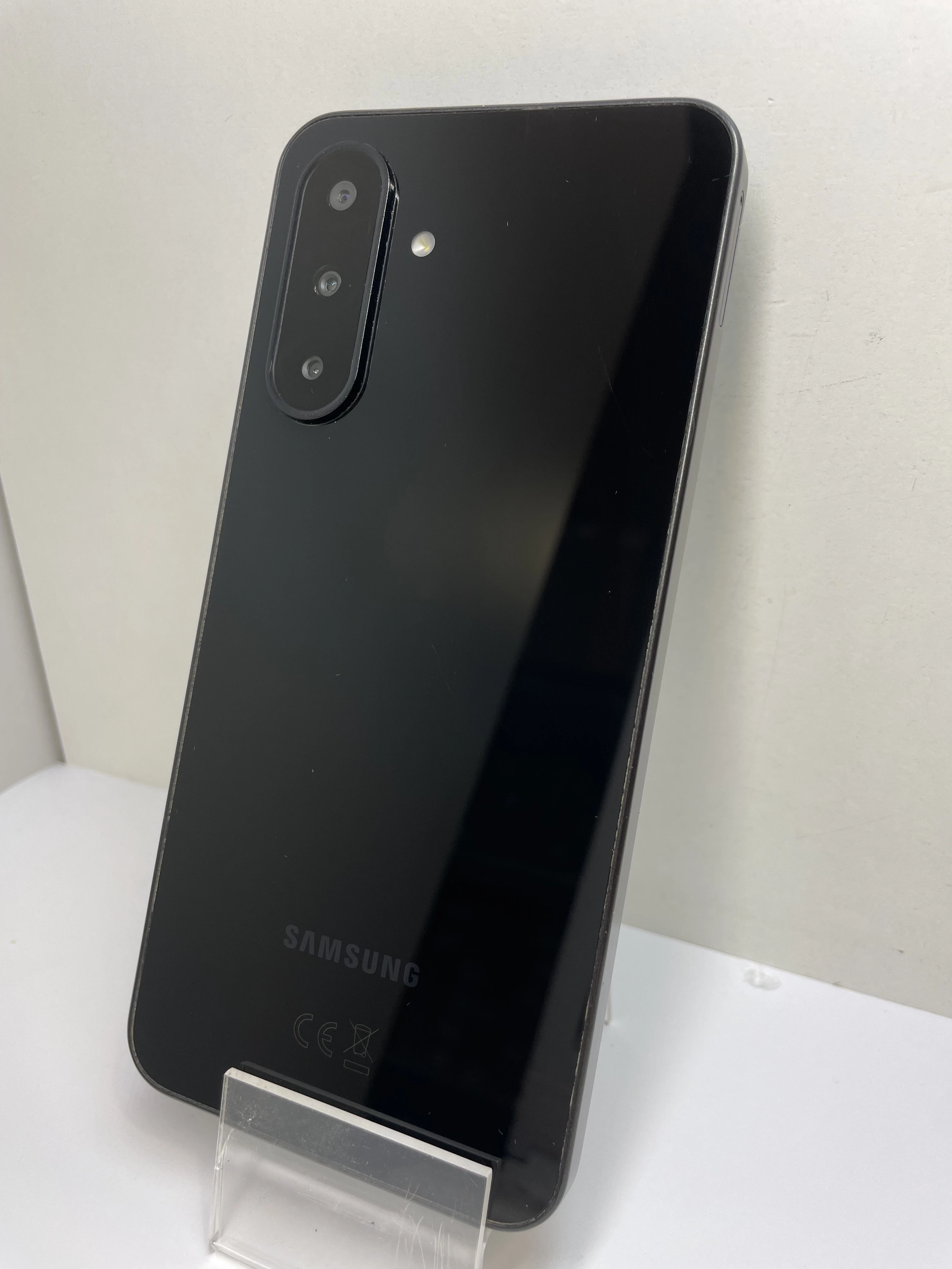 telefon-samsung-galaxy-a26-5g-opis-stan-11323-2