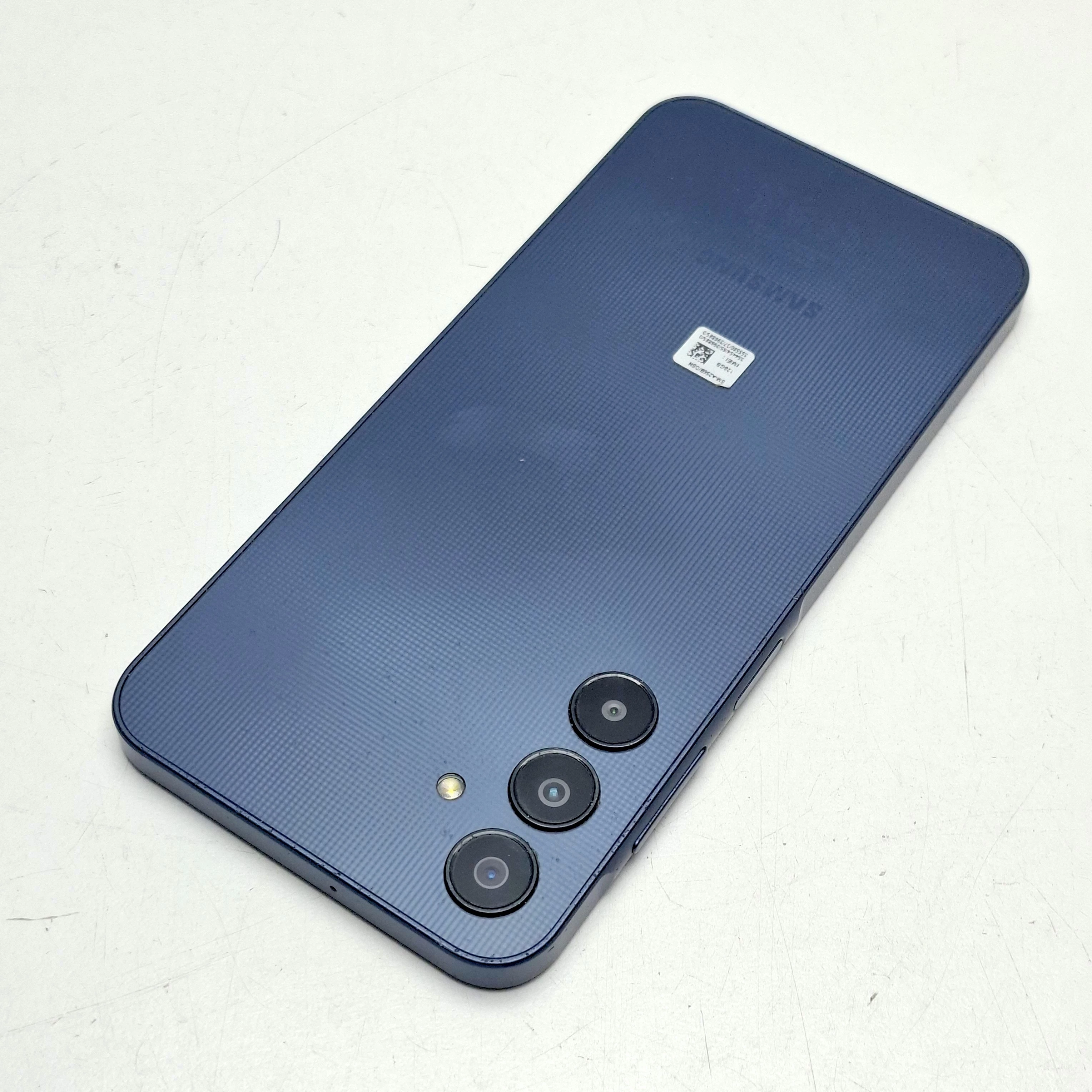 telefon-samsung-galaxy-a25-6128gb-przekatna-ekranu-650