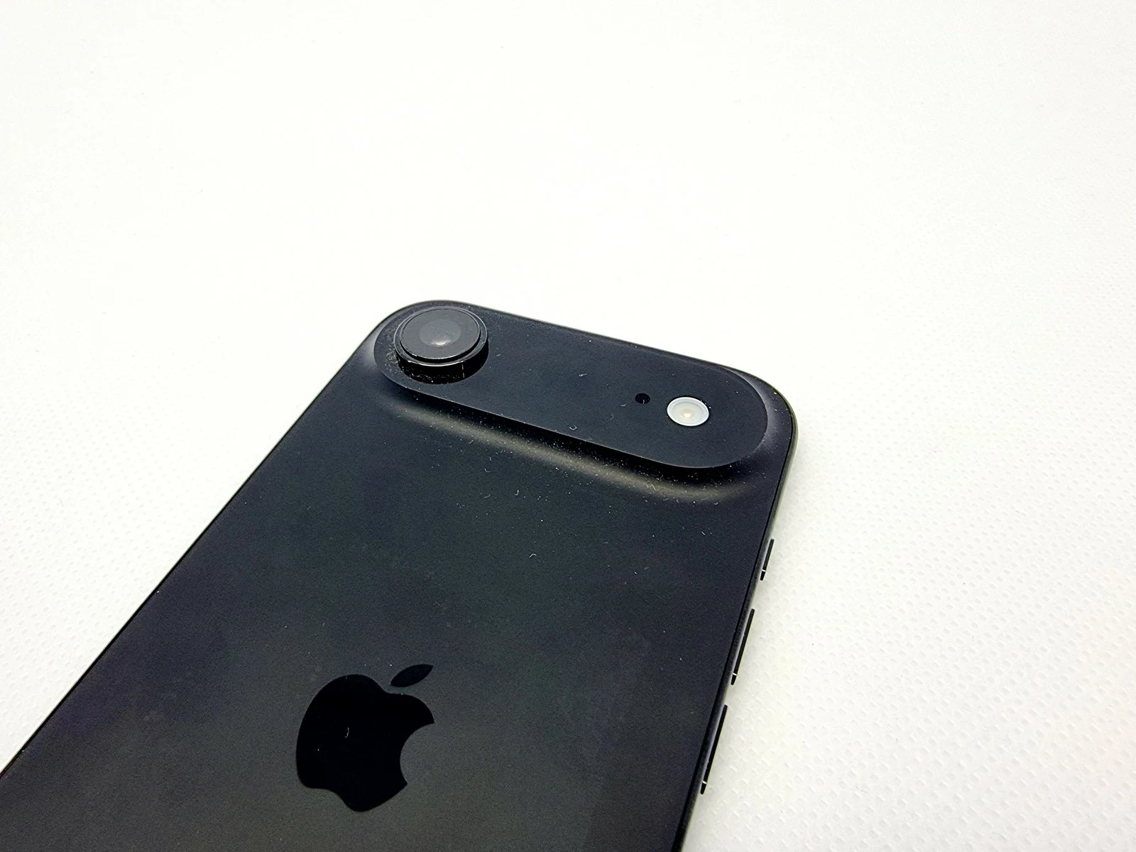 apple-iphone-air-256gb-space-black-100-komunikacja-219-2