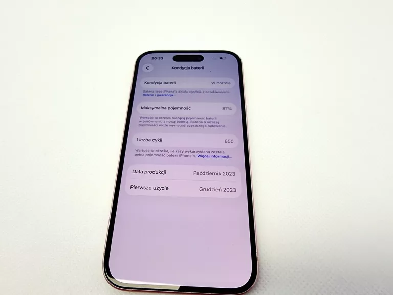 apple-iphone-15-6-gb-128-gb-5g-rozowy-87-pojemnosc-akumulatora-3349