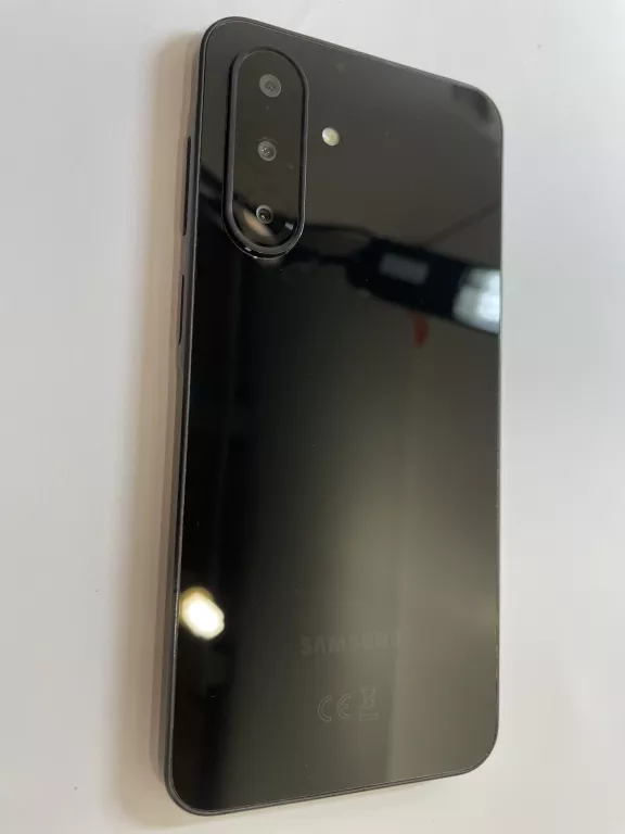 telefon-samsung-galaxy-a26-5g-opis-wbudowana-pamiec-202869-214189