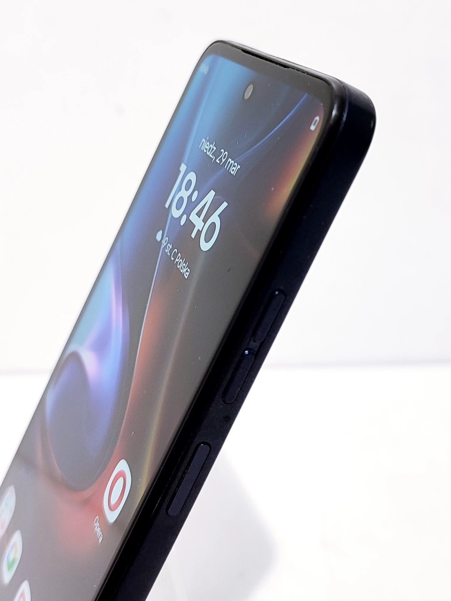 telefon-motorola-e15-64gb-etui-ean-gtin-840023291791