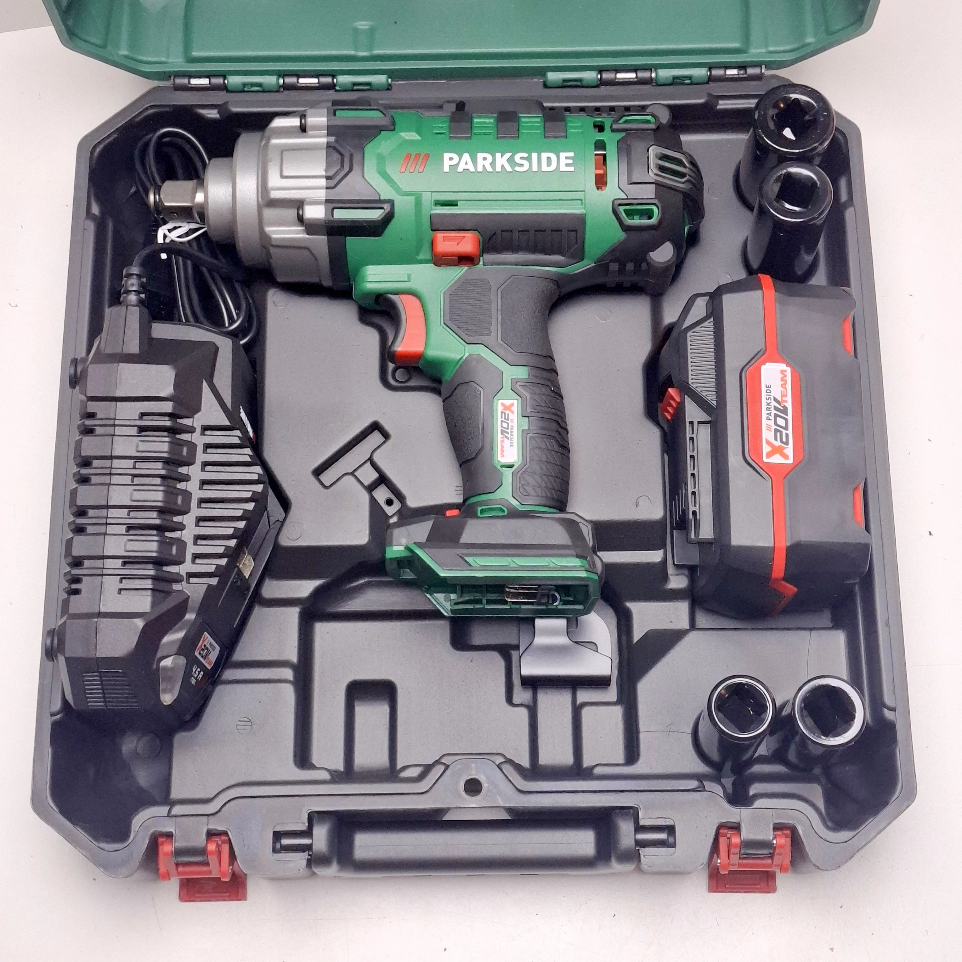 klucz-udarowy-parkside-passk-20-li-c4-z-akumulatorem-i-ladowarka-zawartosc-zestawu-235809-65536