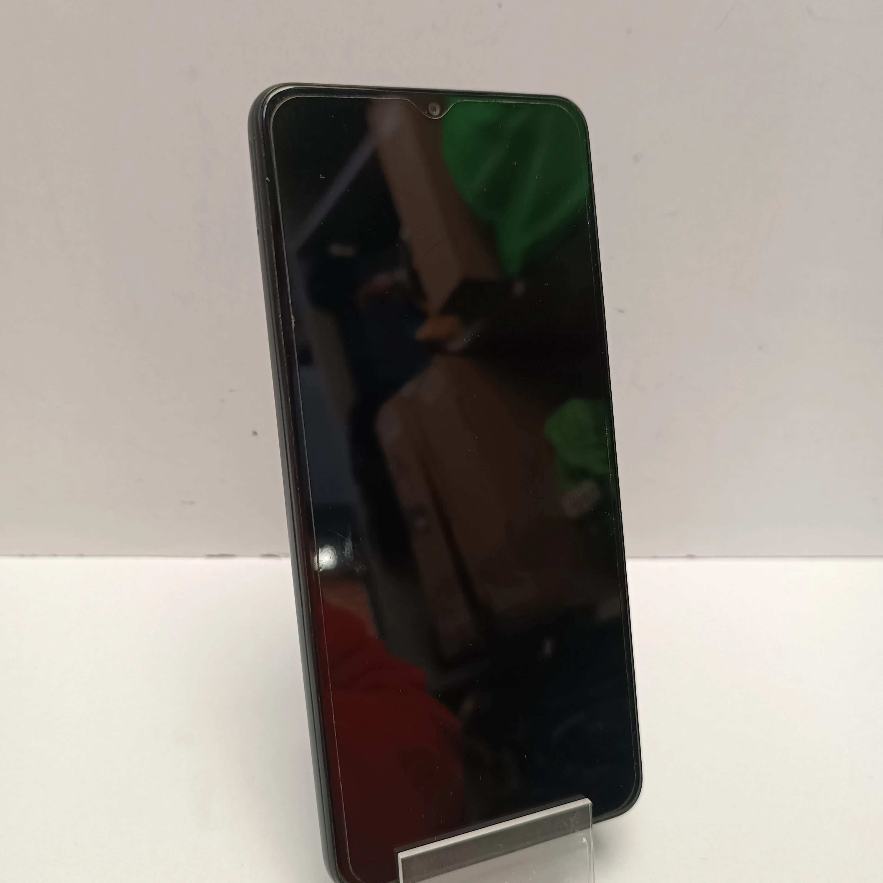 telefon-samsung-galaxy-m12-64gb-przekatna-ekranu-650