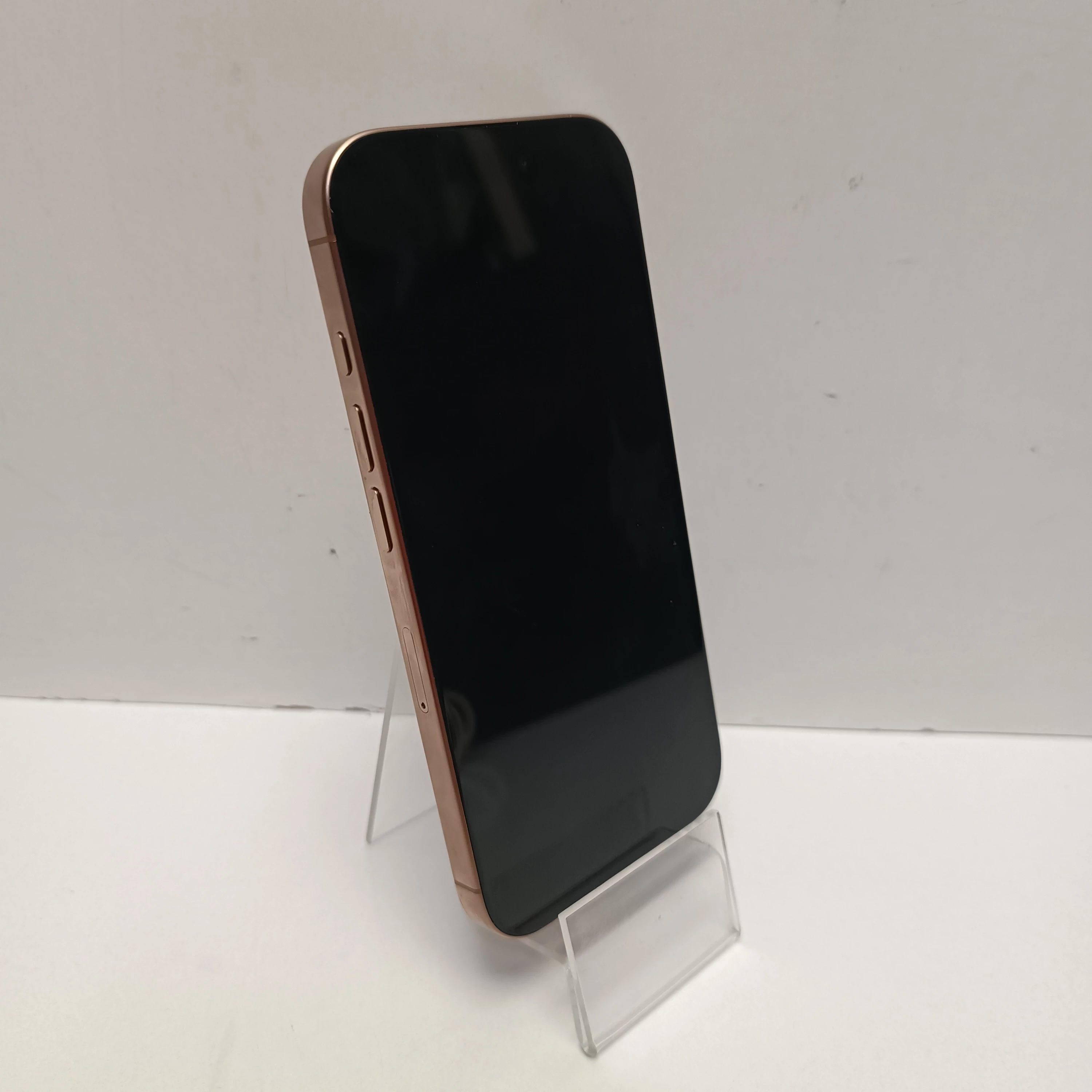 telefon-iphone-16-pro-256gb-bateria-100-kod-producenta-mynk3hxa