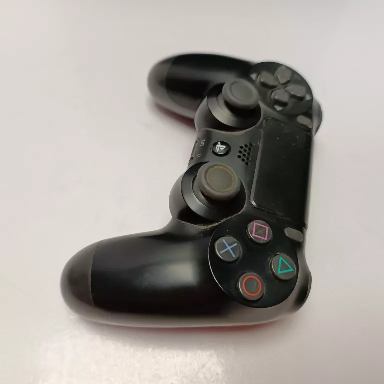 konsola-ps4-slim-cuh-2216a-stan-11323-2