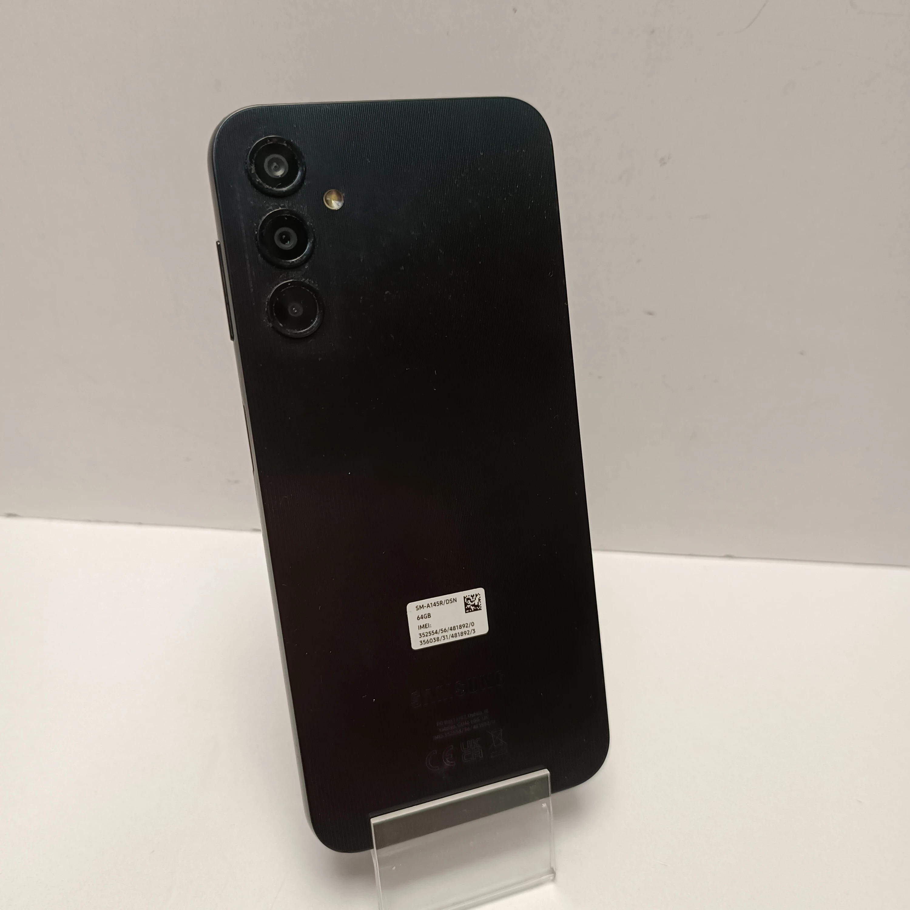 telefon-samsung-galaxy-a14-464-gb-przekatna-ekranu-660